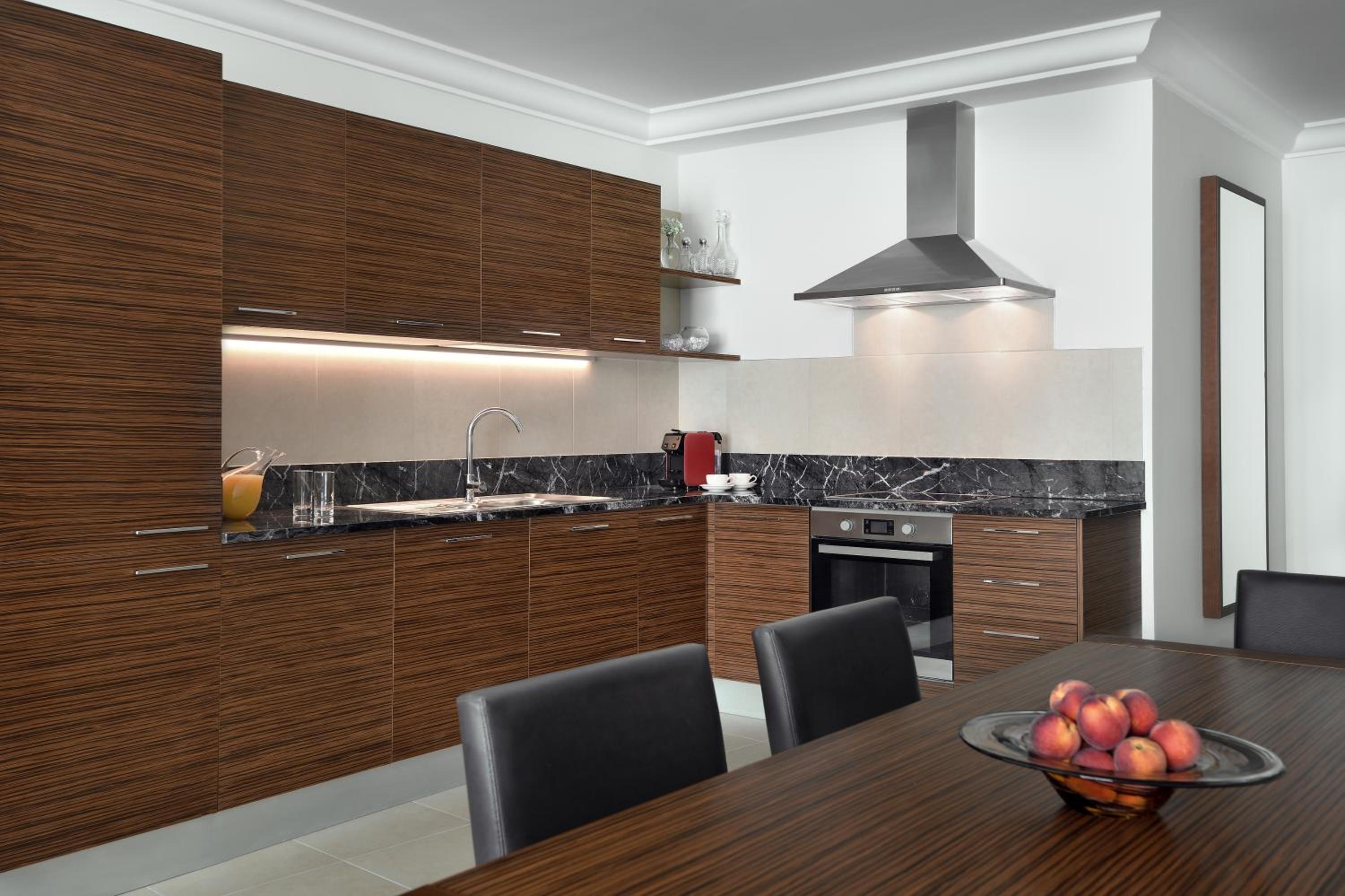 Two-Bedroom Suite - Photo 2