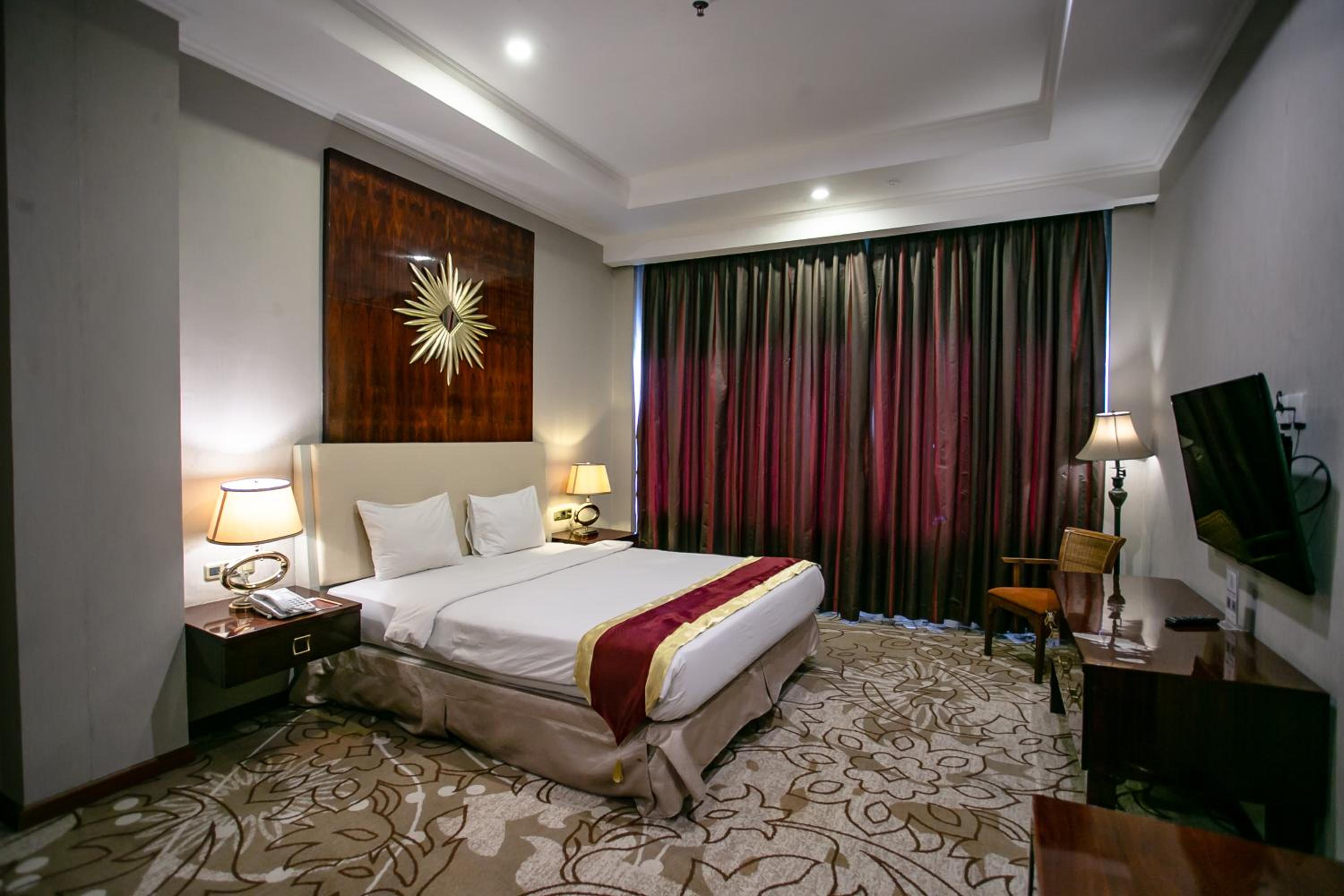 Deluxe Double Room - Photo 1