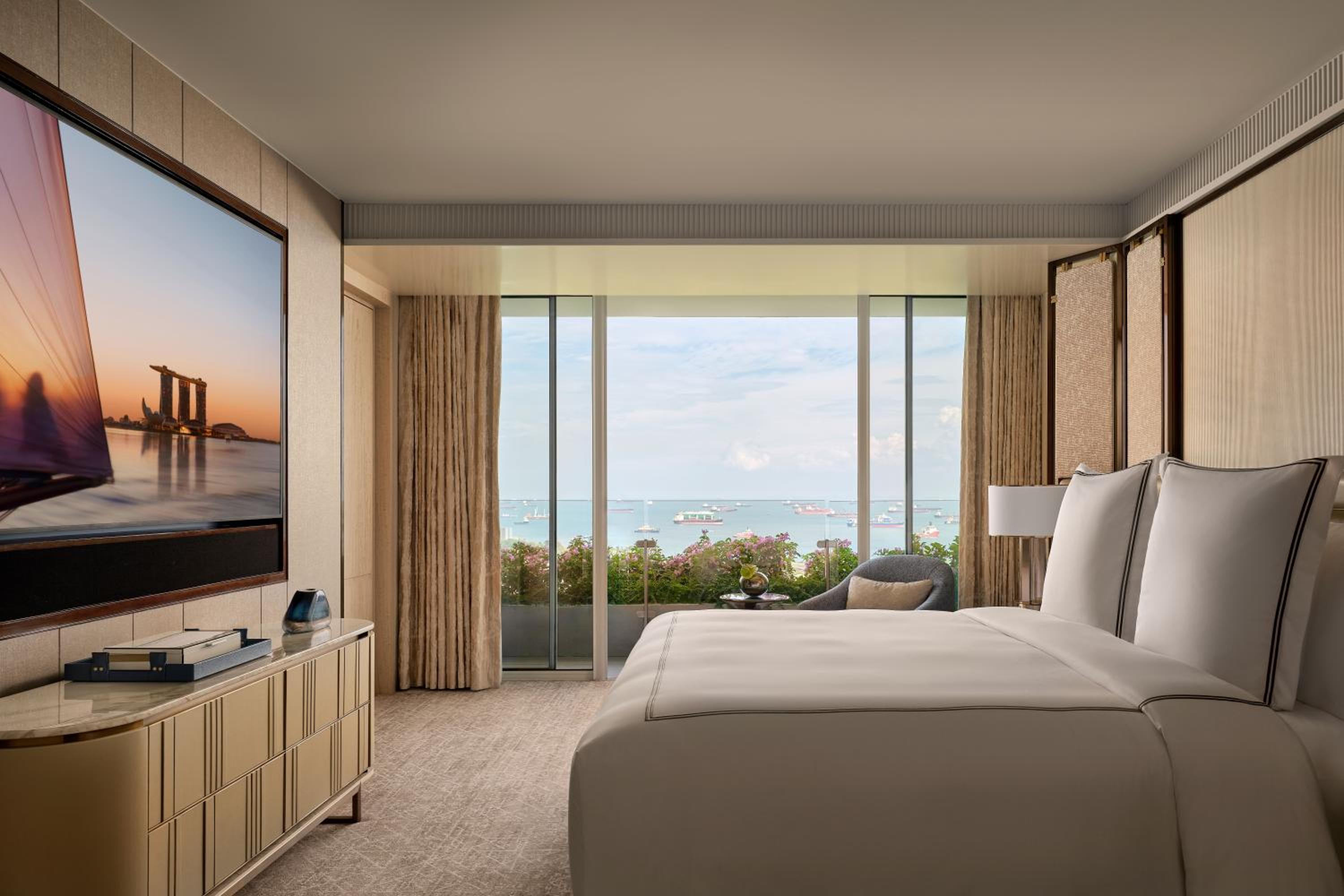 Sands Suite Life - Sands Bay Suite King Gardens by the Bay View
