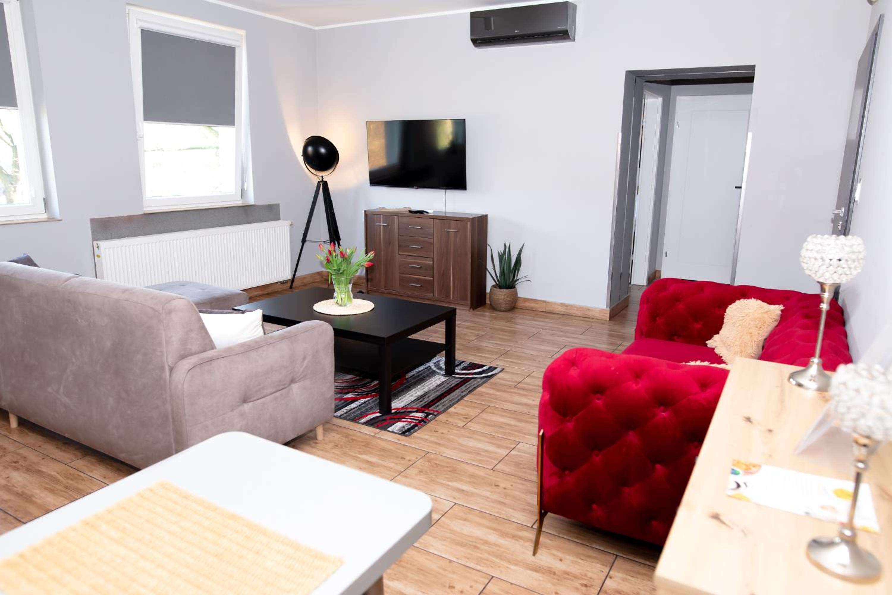 Parisian Apartment - Photo 4