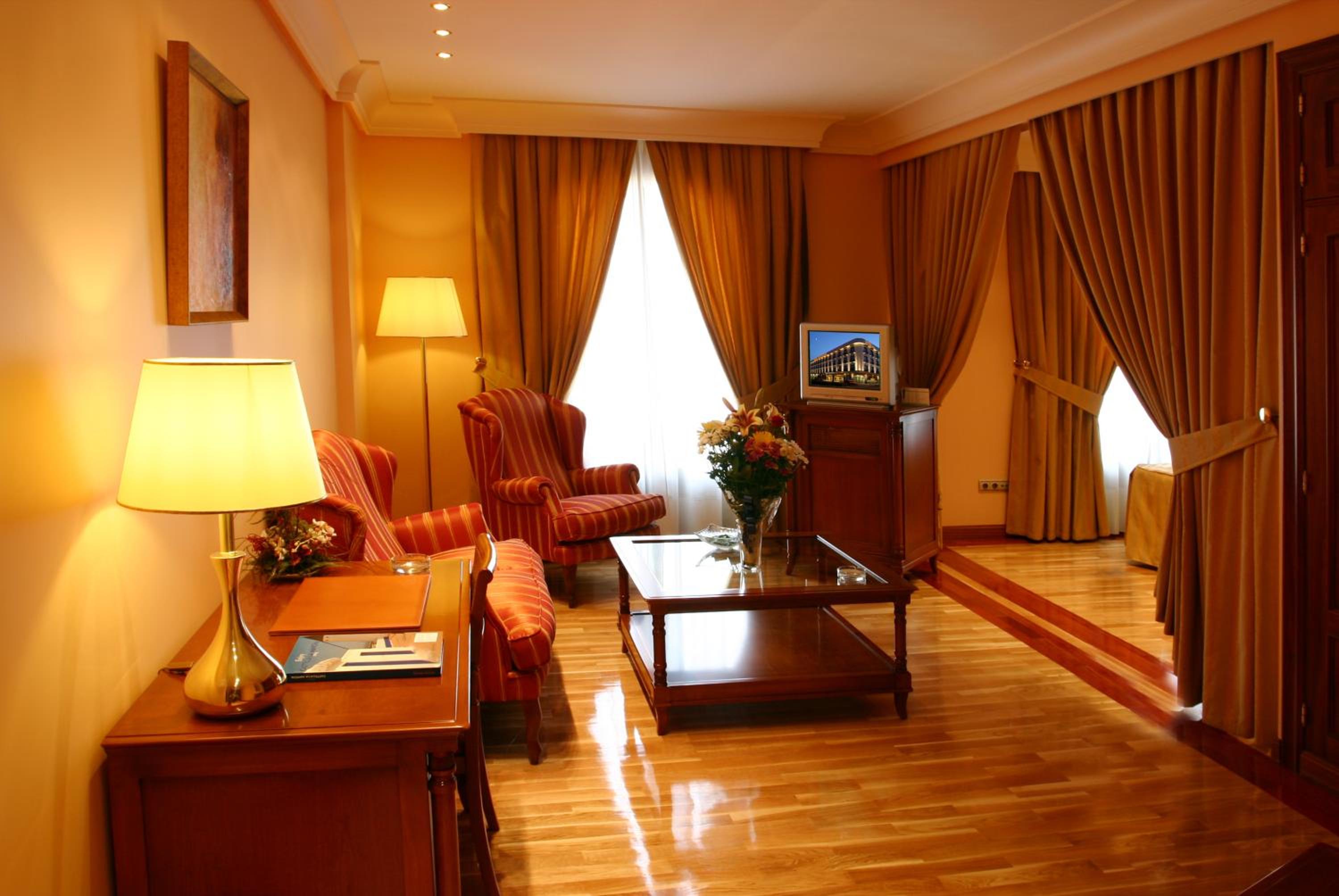 Junior Suite - Photo 4