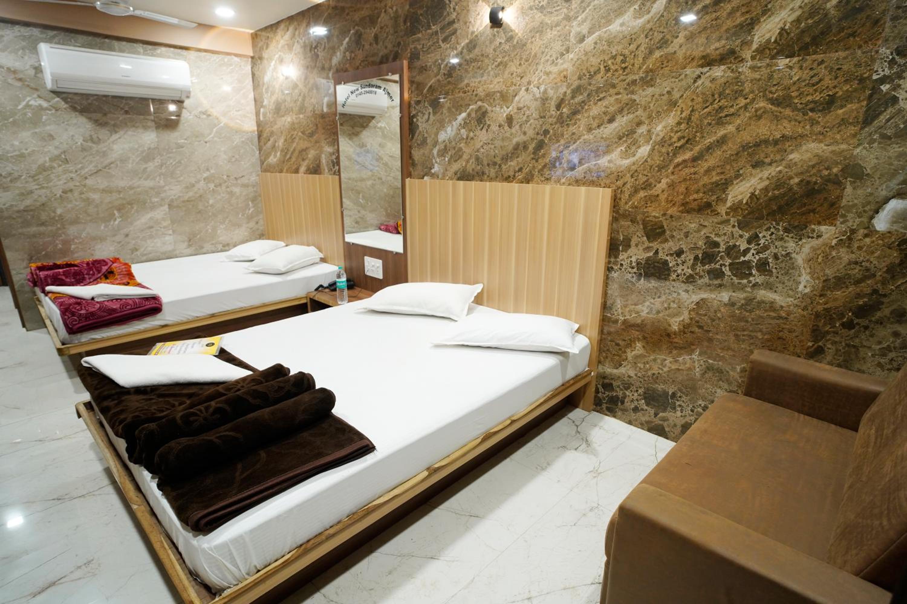 Luxury Quadruple Room photo 1