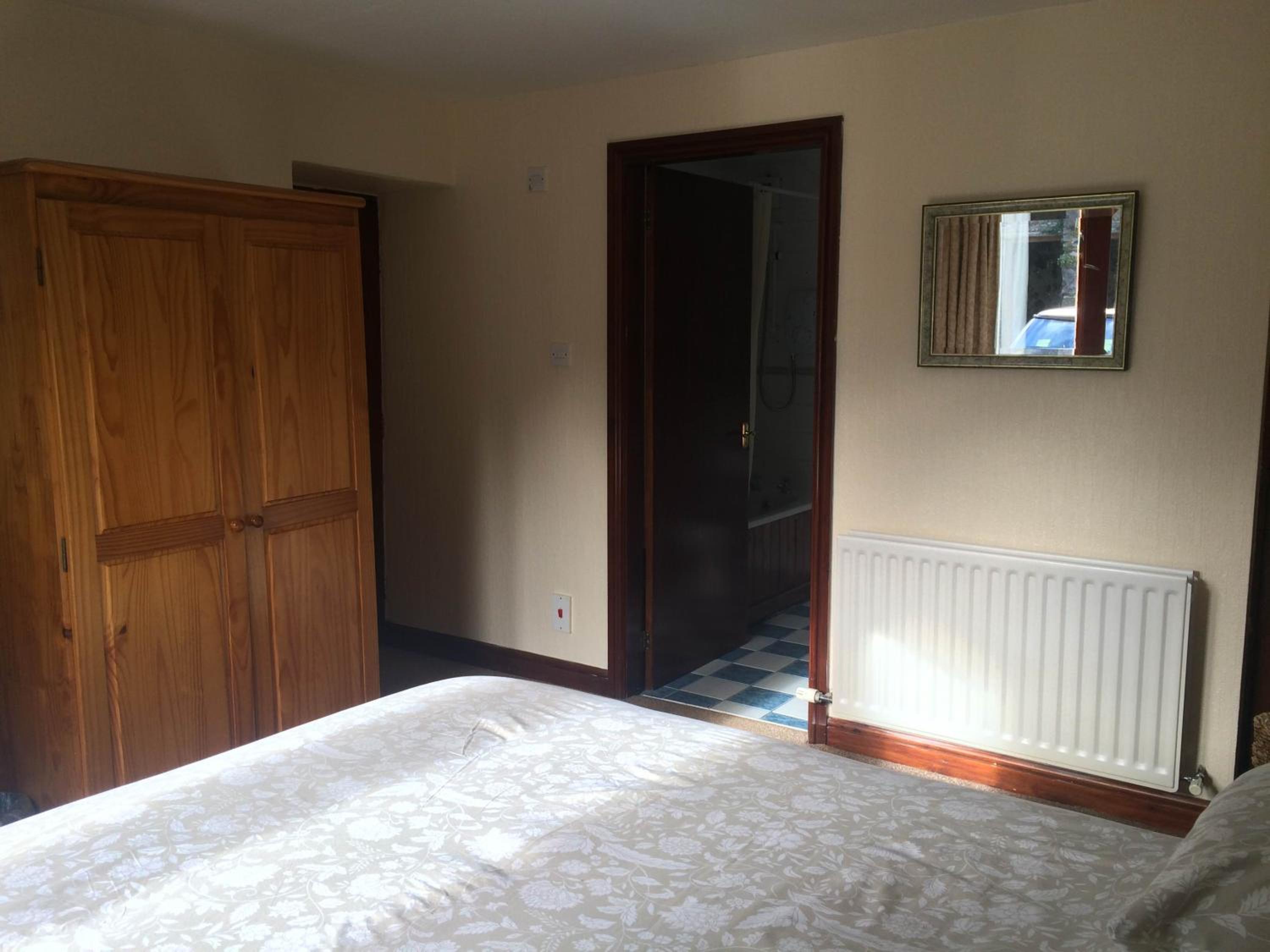 Double or Twin Room photo 3