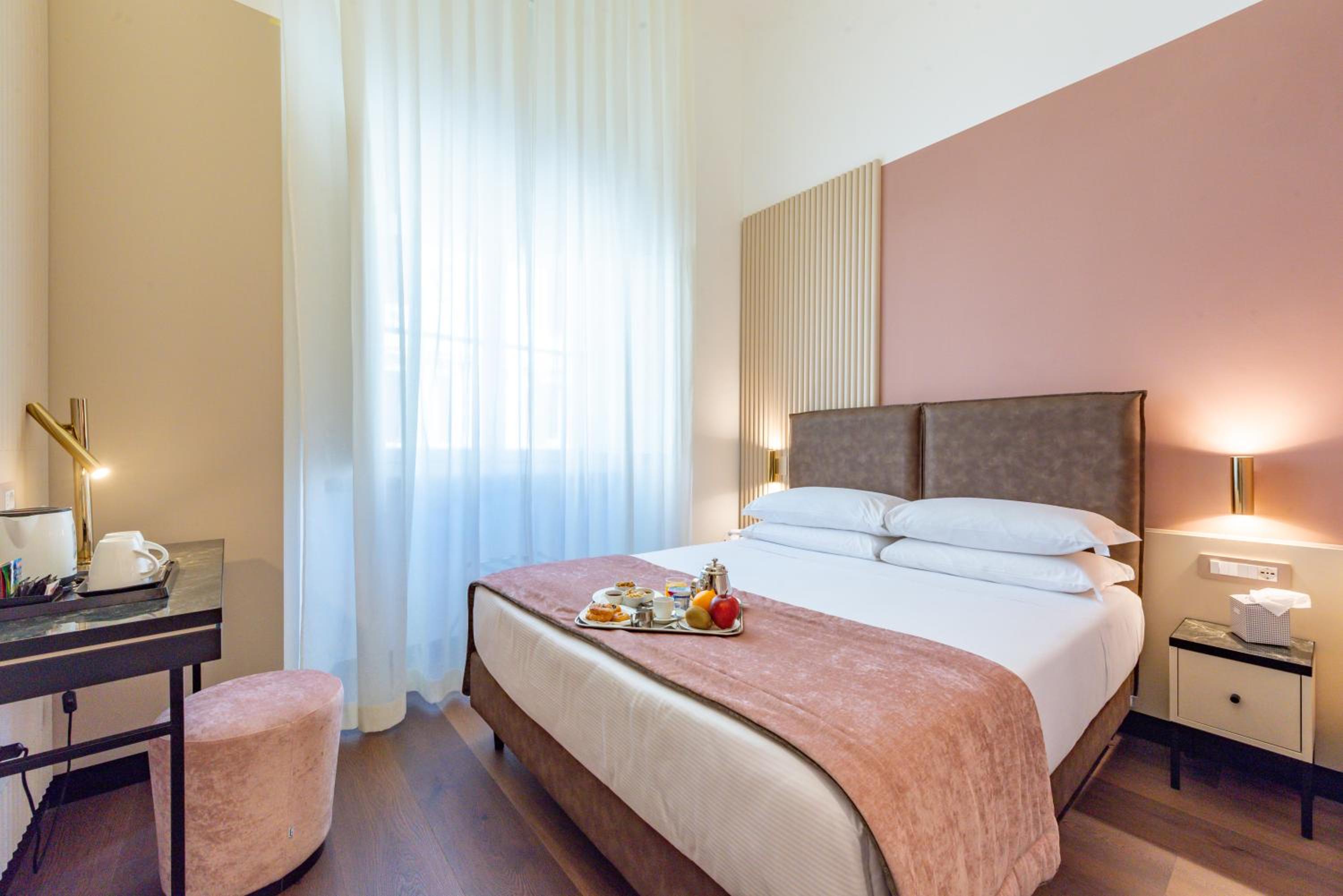 Comfort Queen Room - Non-Smoking