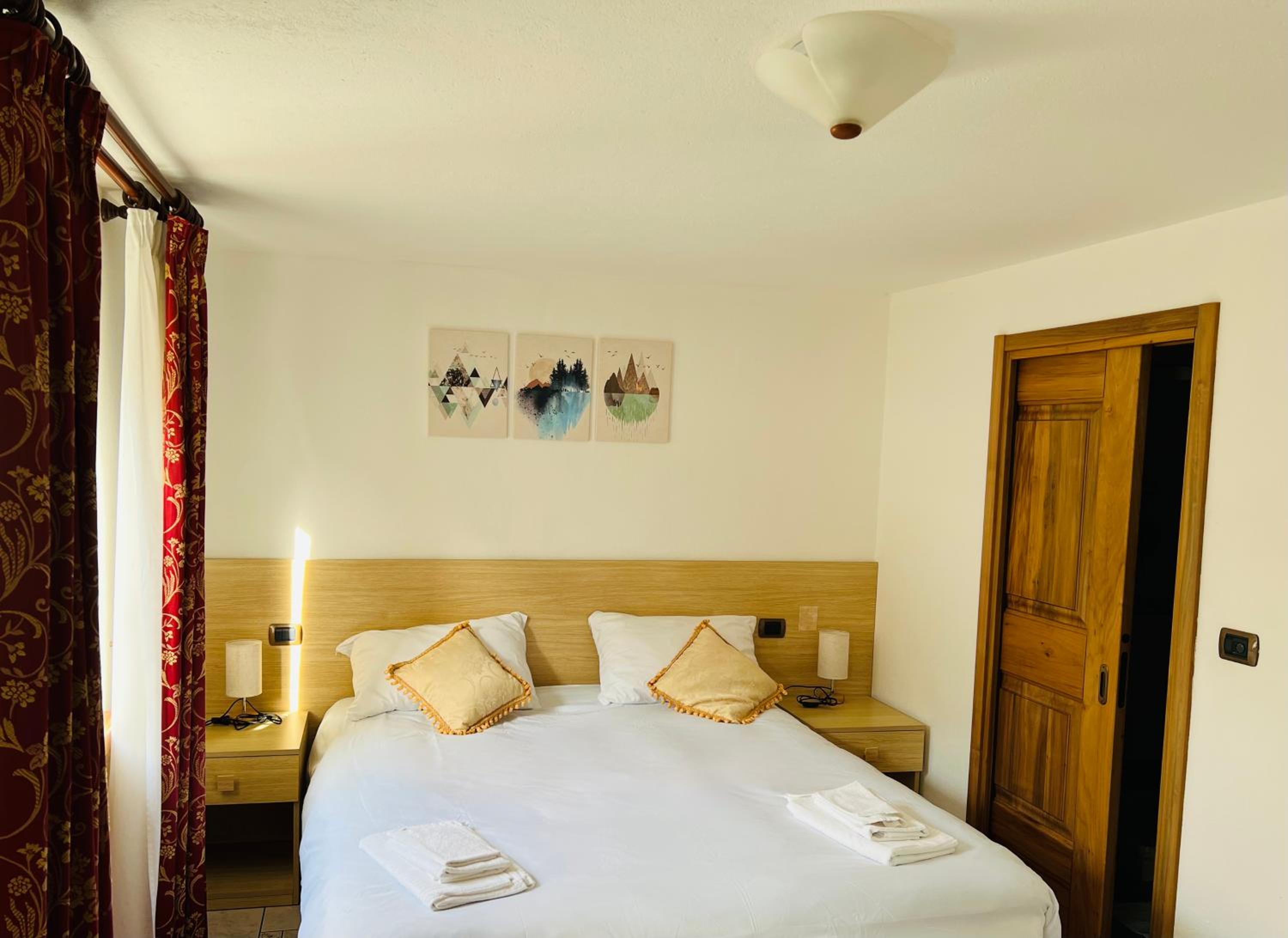 Double or Twin Room photo 1