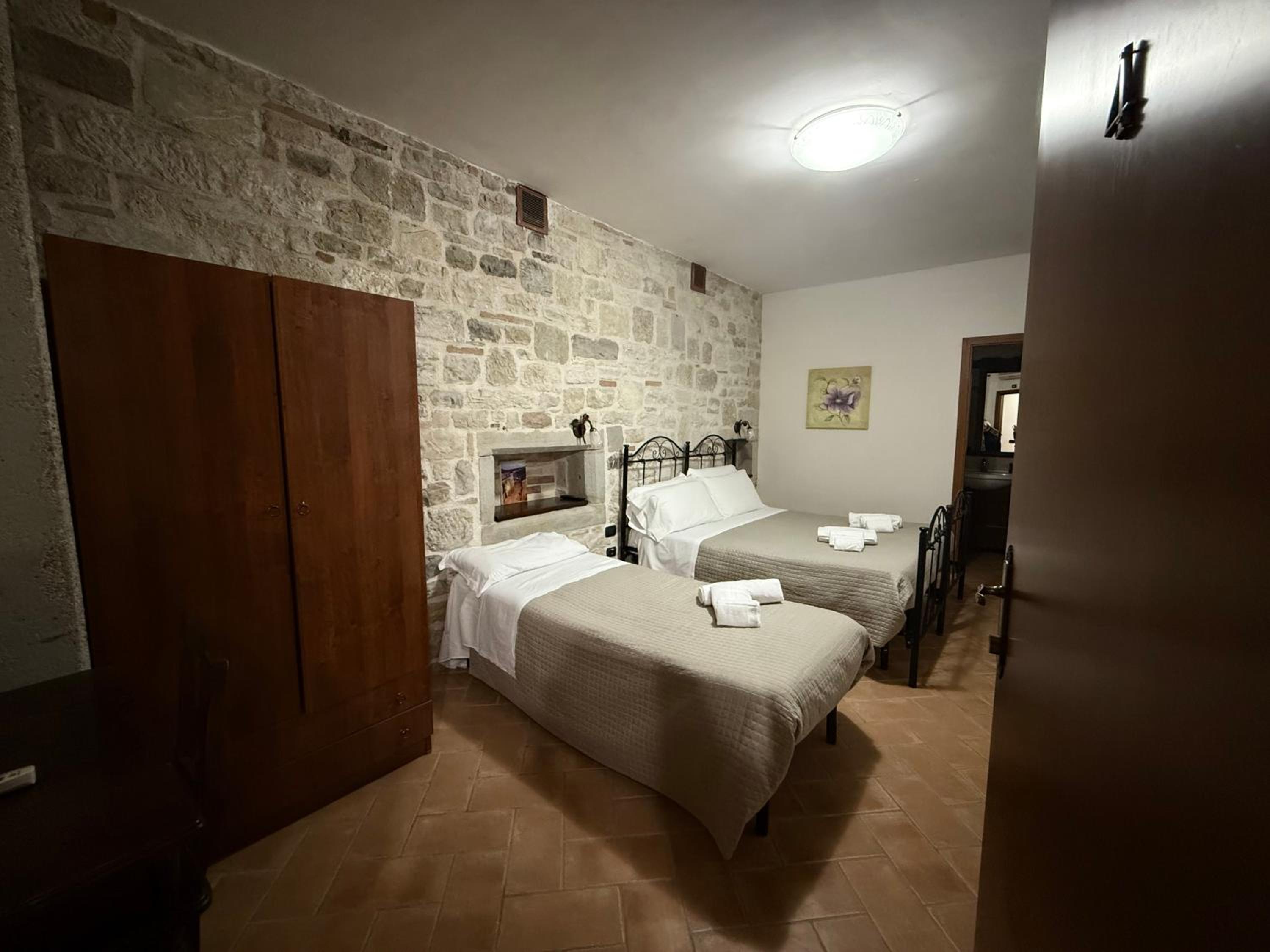 Triple Room