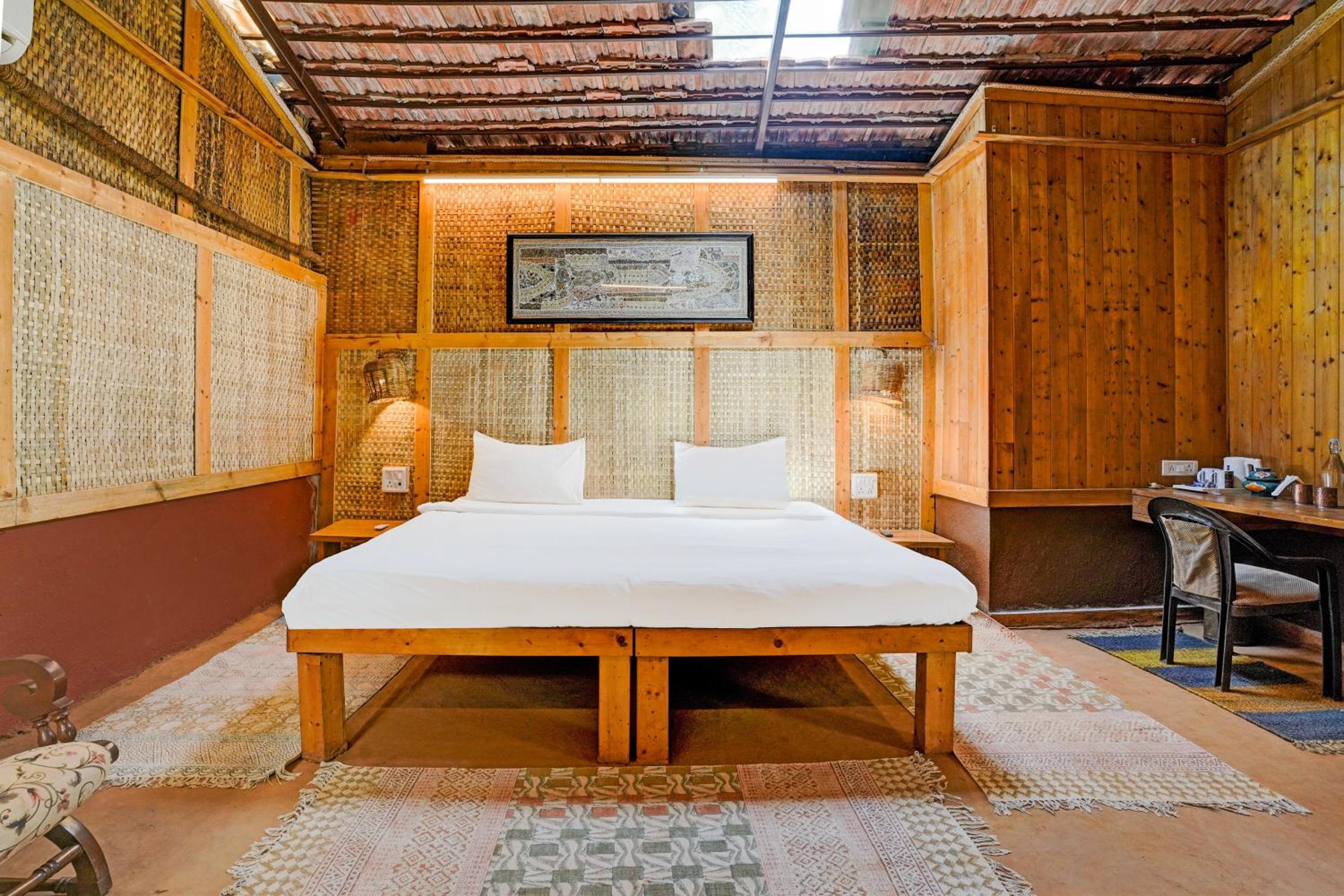 Comfort Triple Room with Shower photo 2