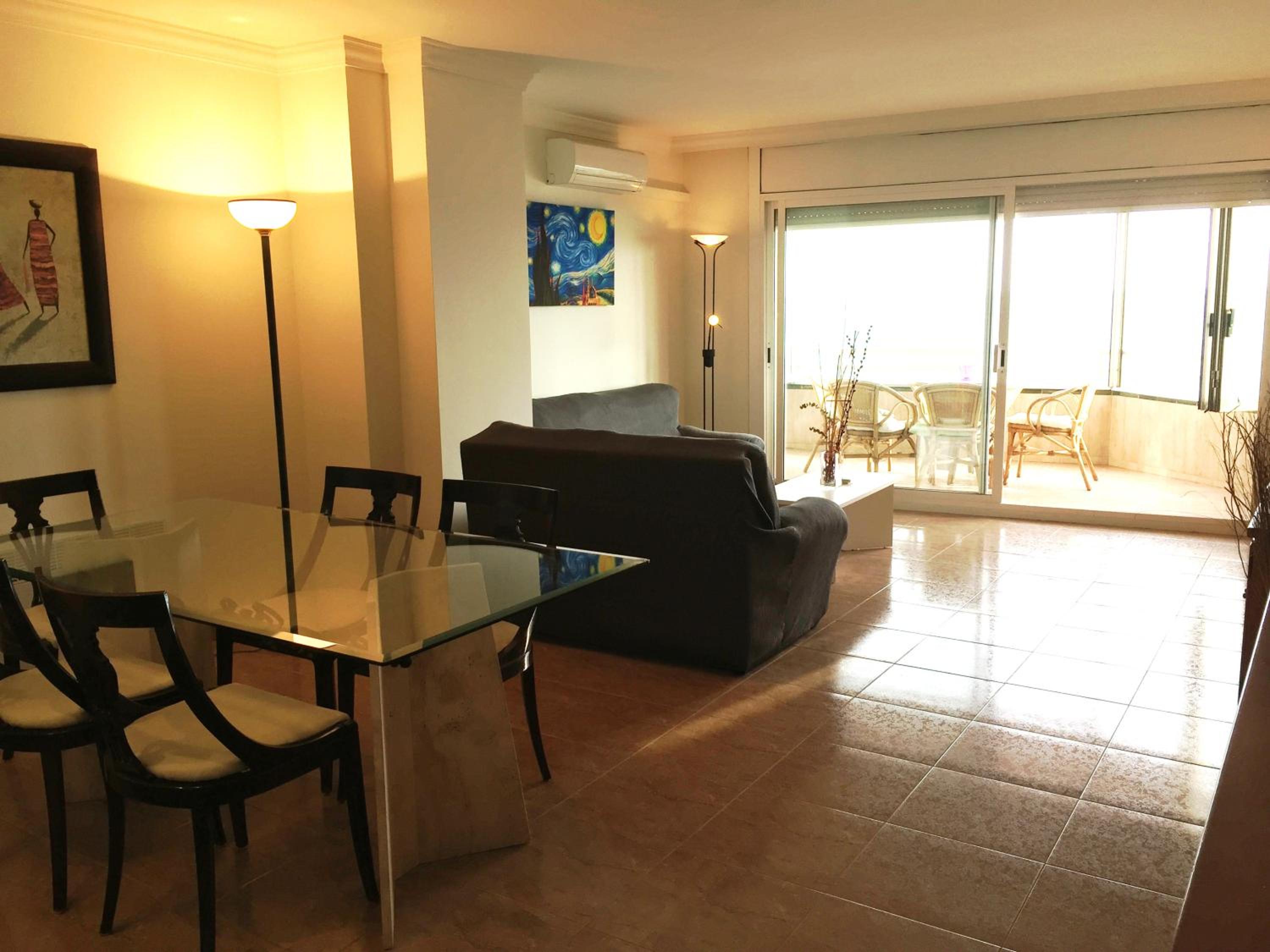 Apartamento con vista al mar