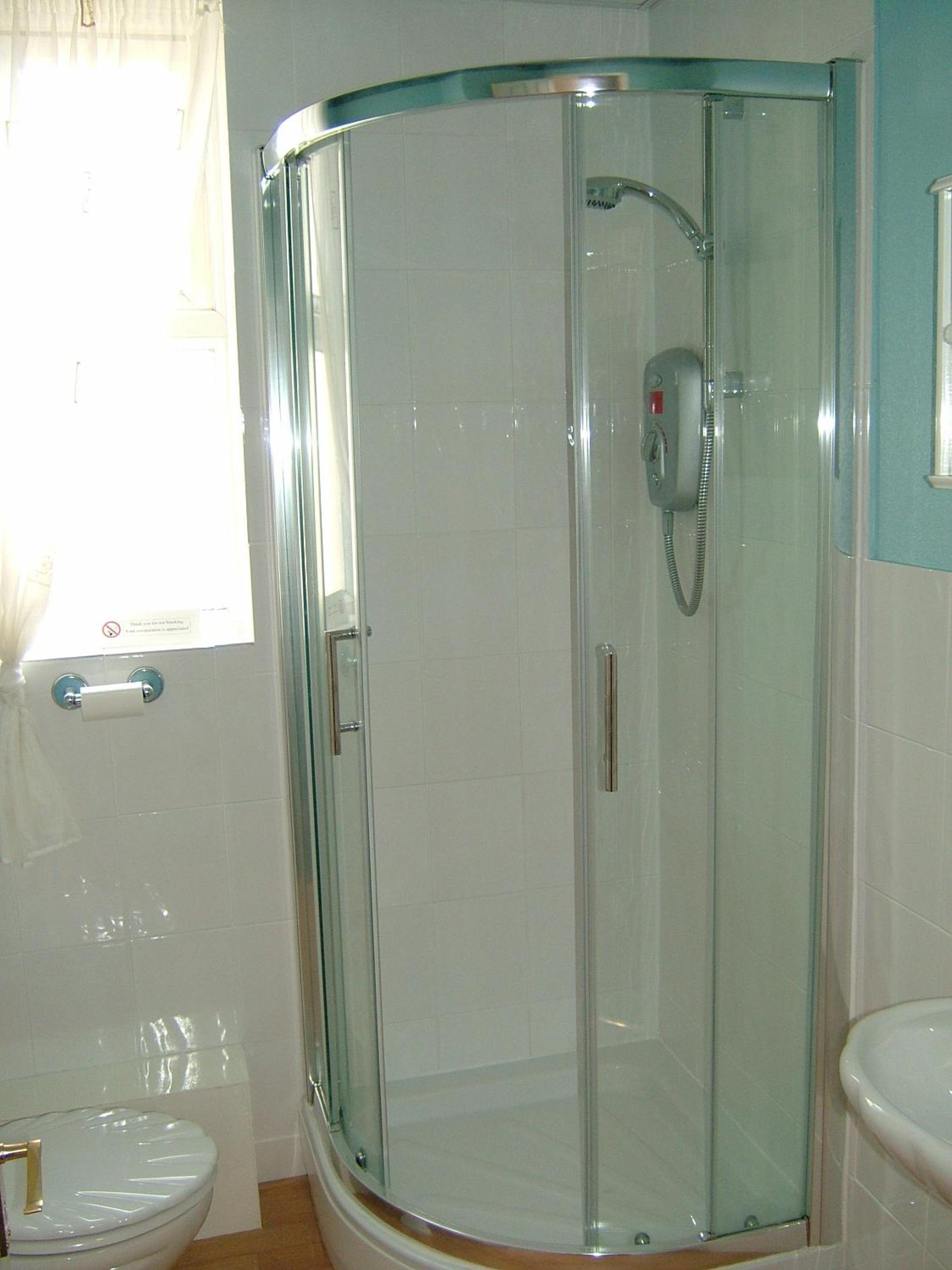 Double Room - Photo 11