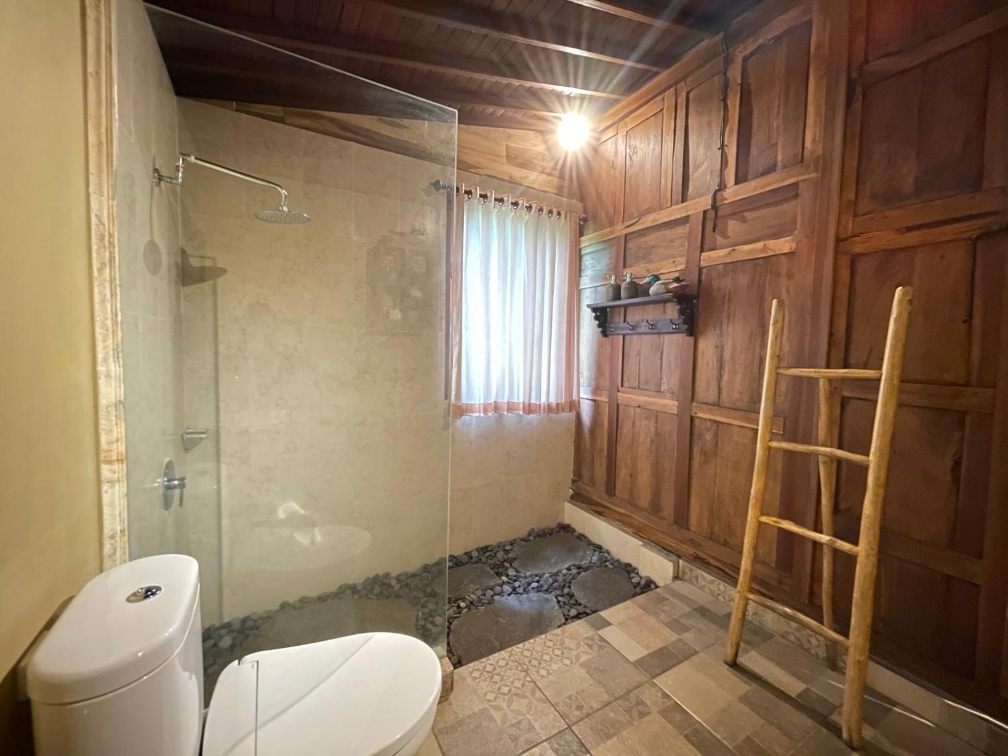 Double Room with Pool View - Photo 4