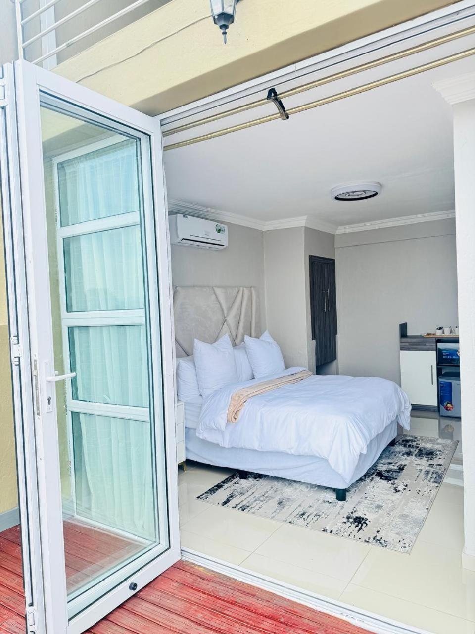 Superior Double Room photo 1