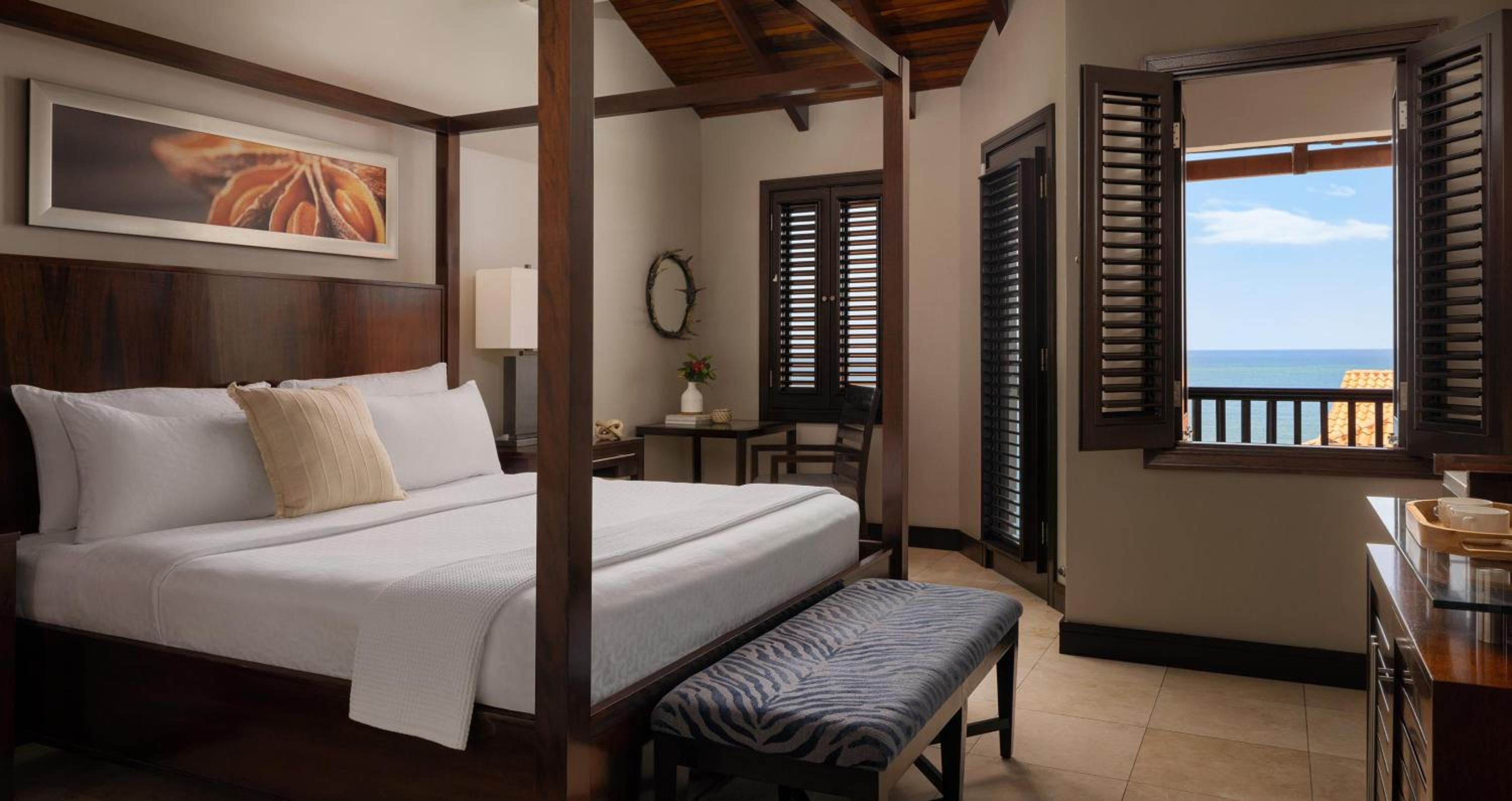 Pink Gin Oceanview Room (PO)
