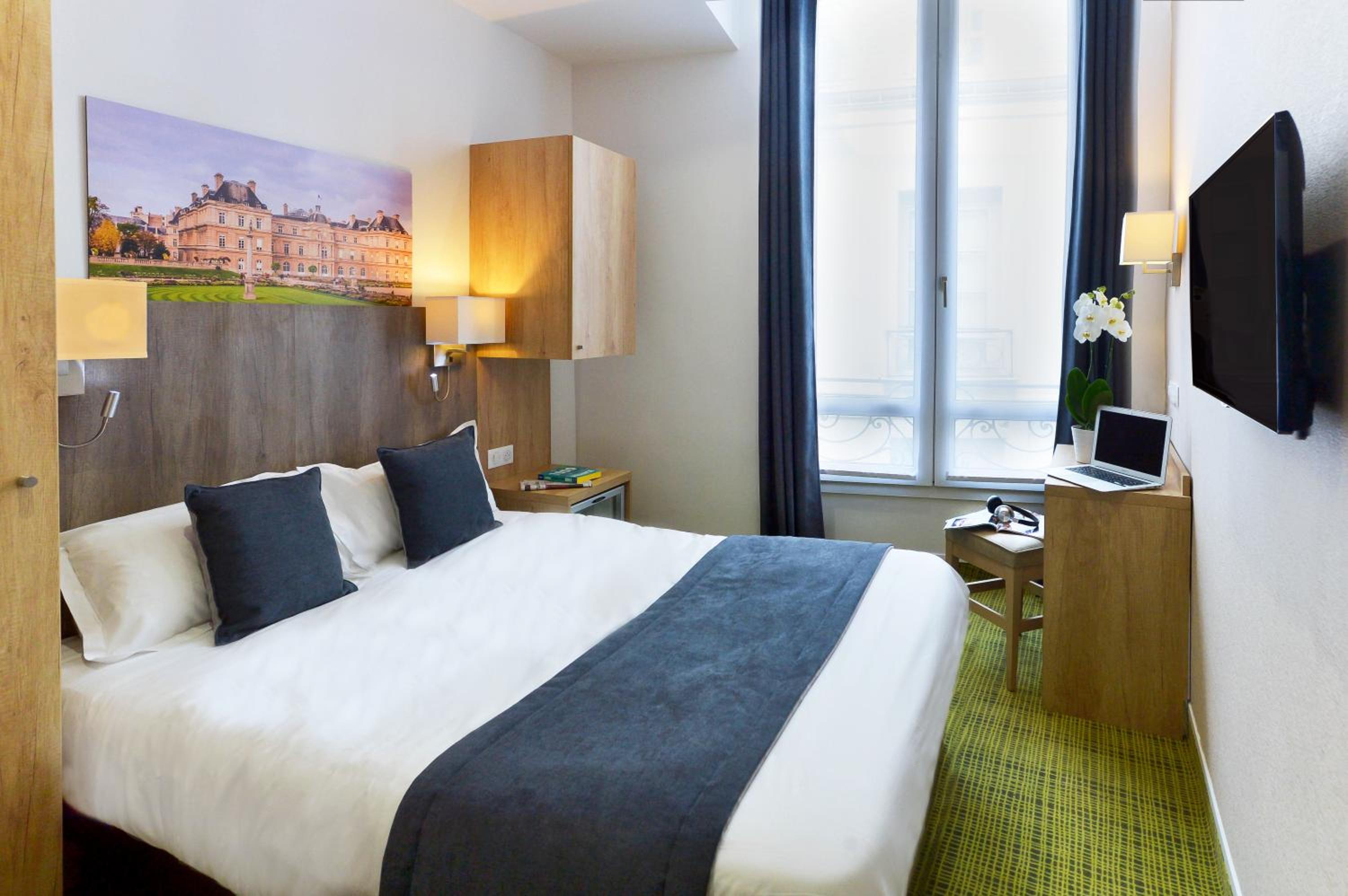 Standard Double Room photo 2