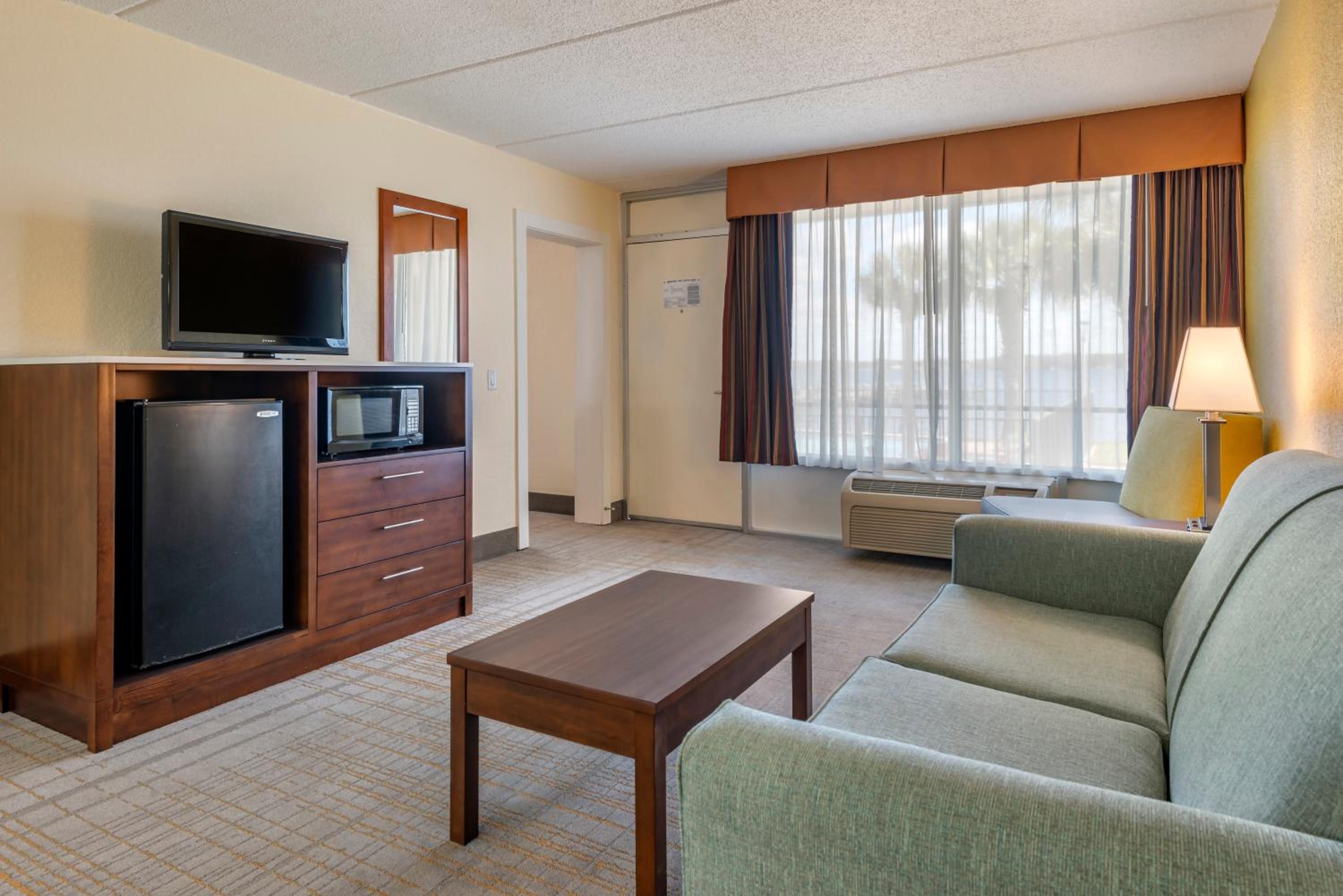 King Suite - Photo 4