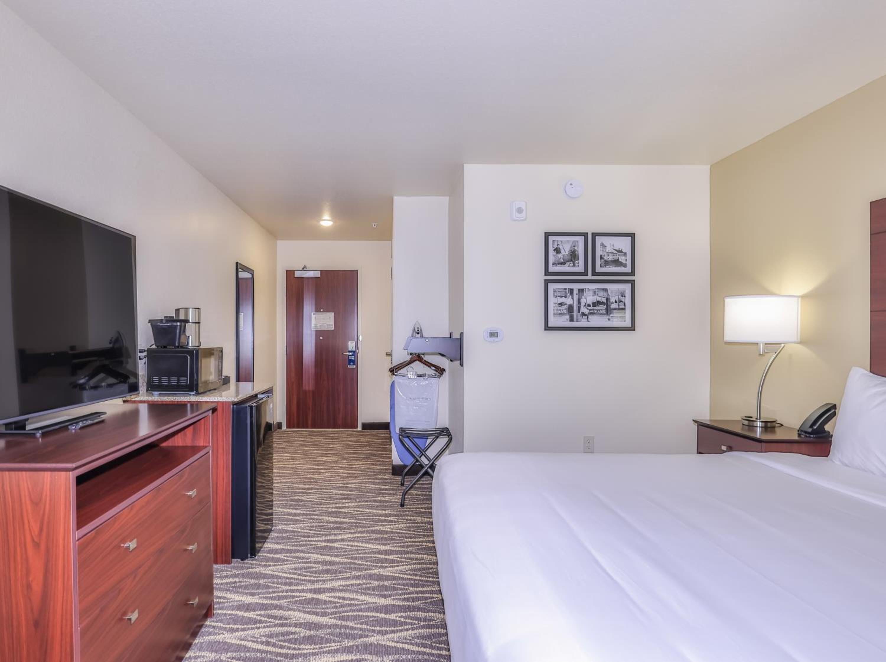 King Room - Disability Access photo 3