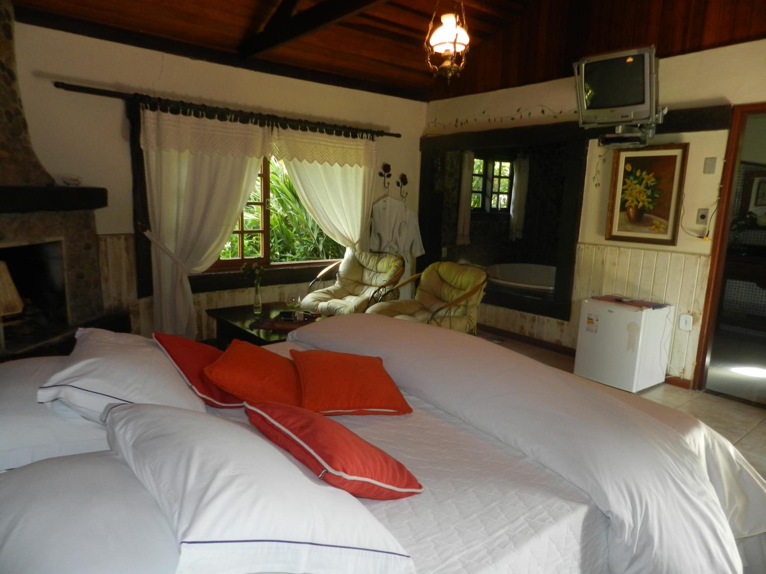 Deluxe Bungalow with Garden View photo 1