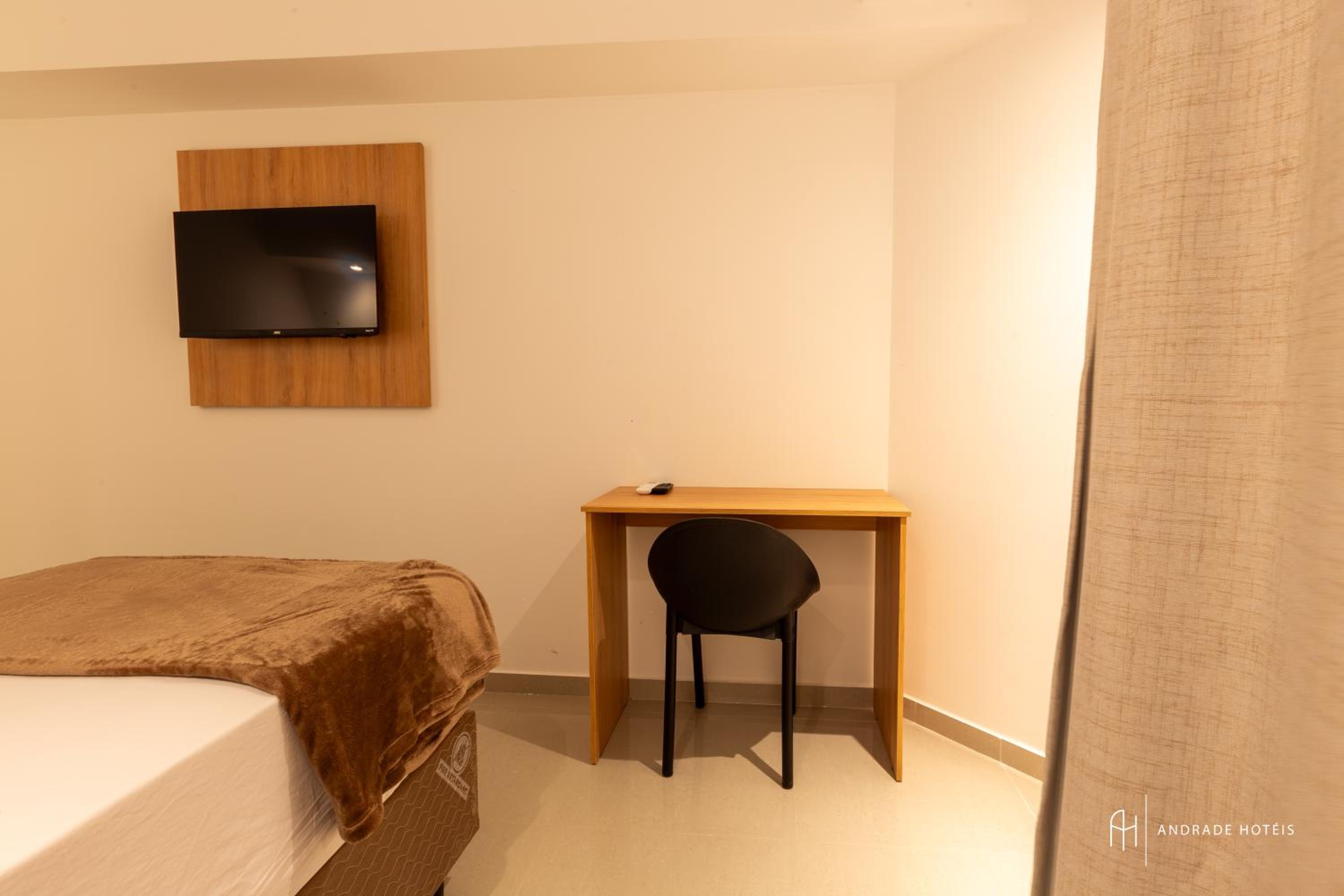 One-Bedroom Family Apartment photo 2