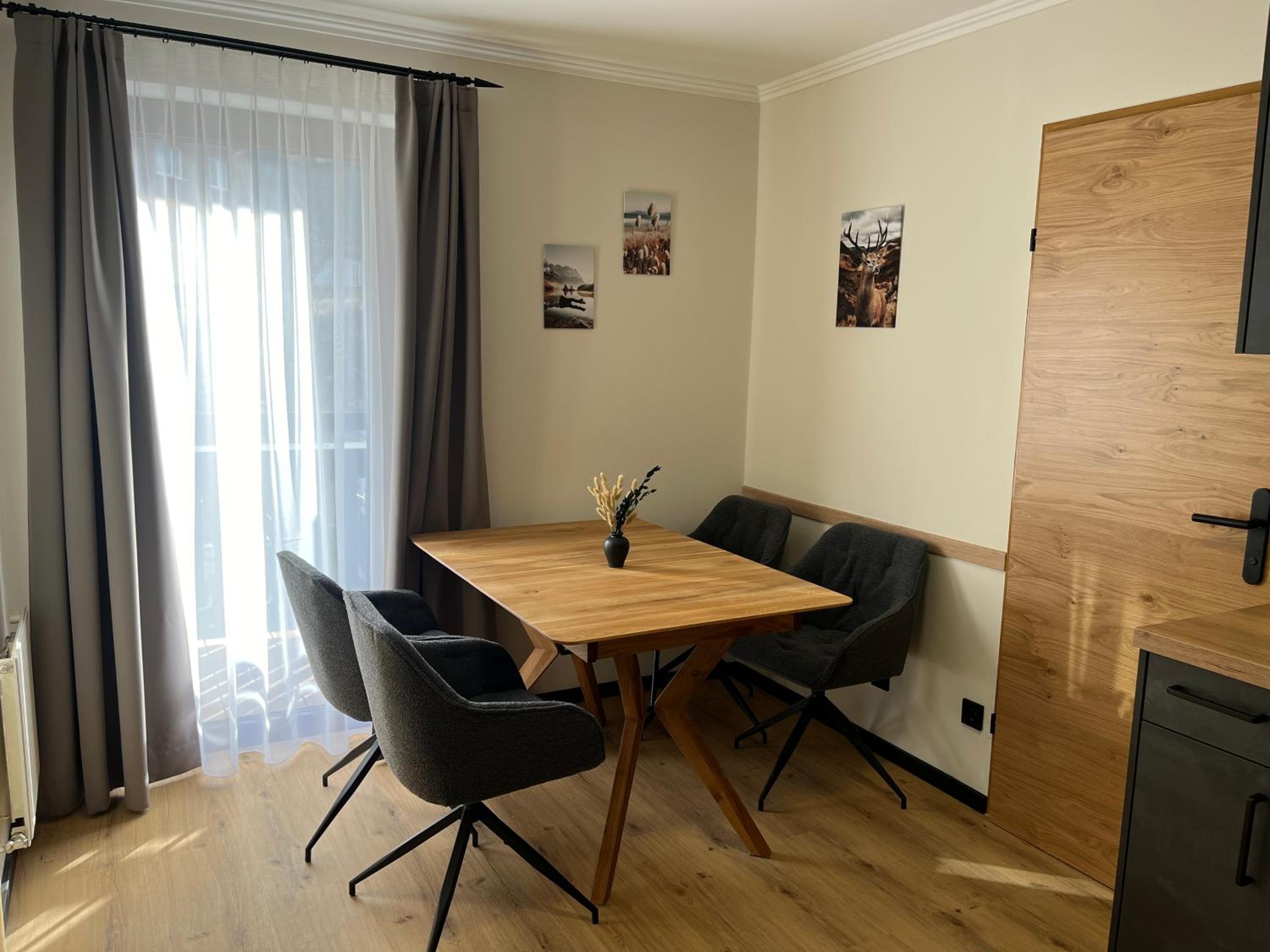 Superior One-Bedroom Apartment with Balcony photo 3