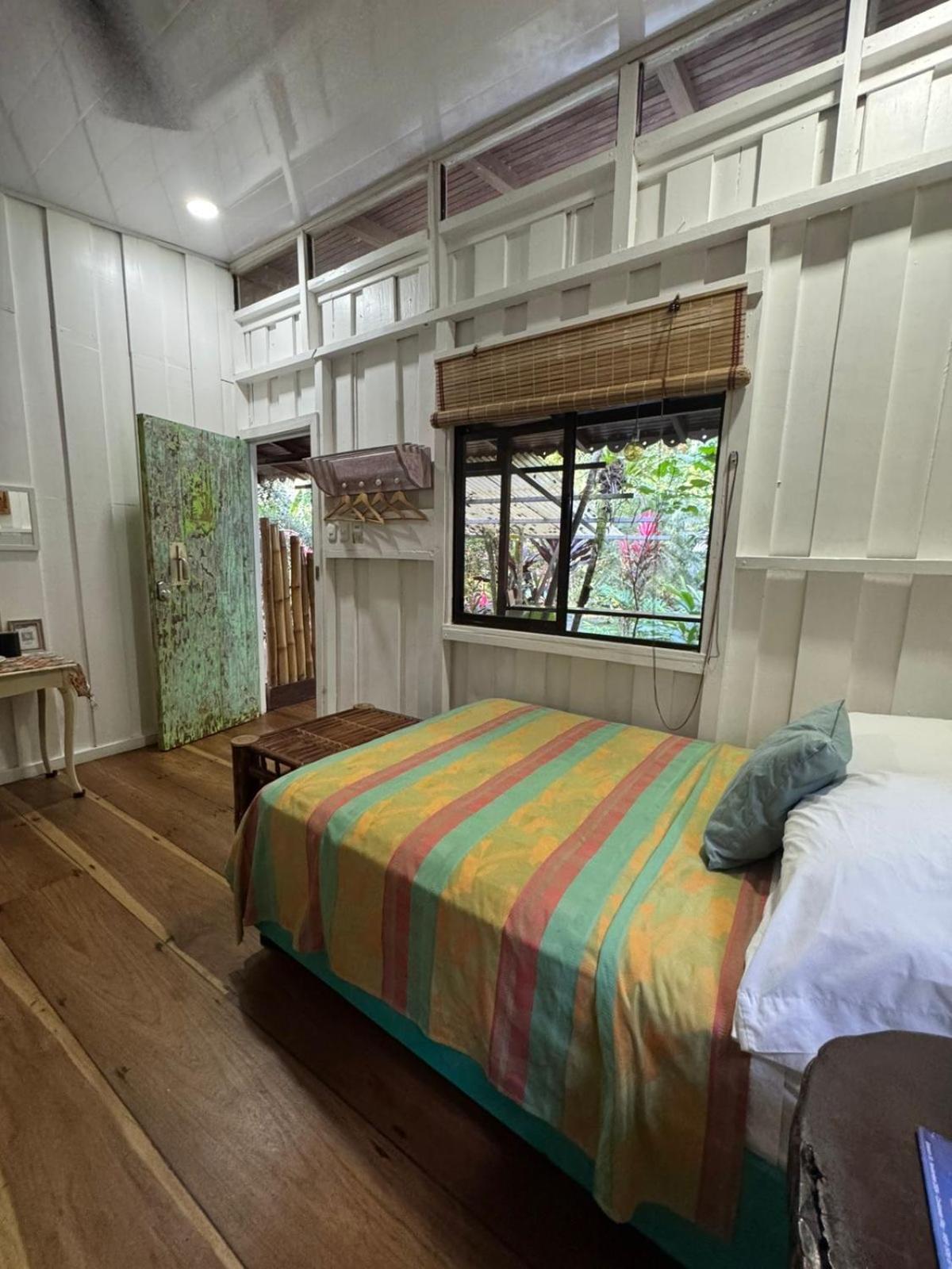 Bungalow
