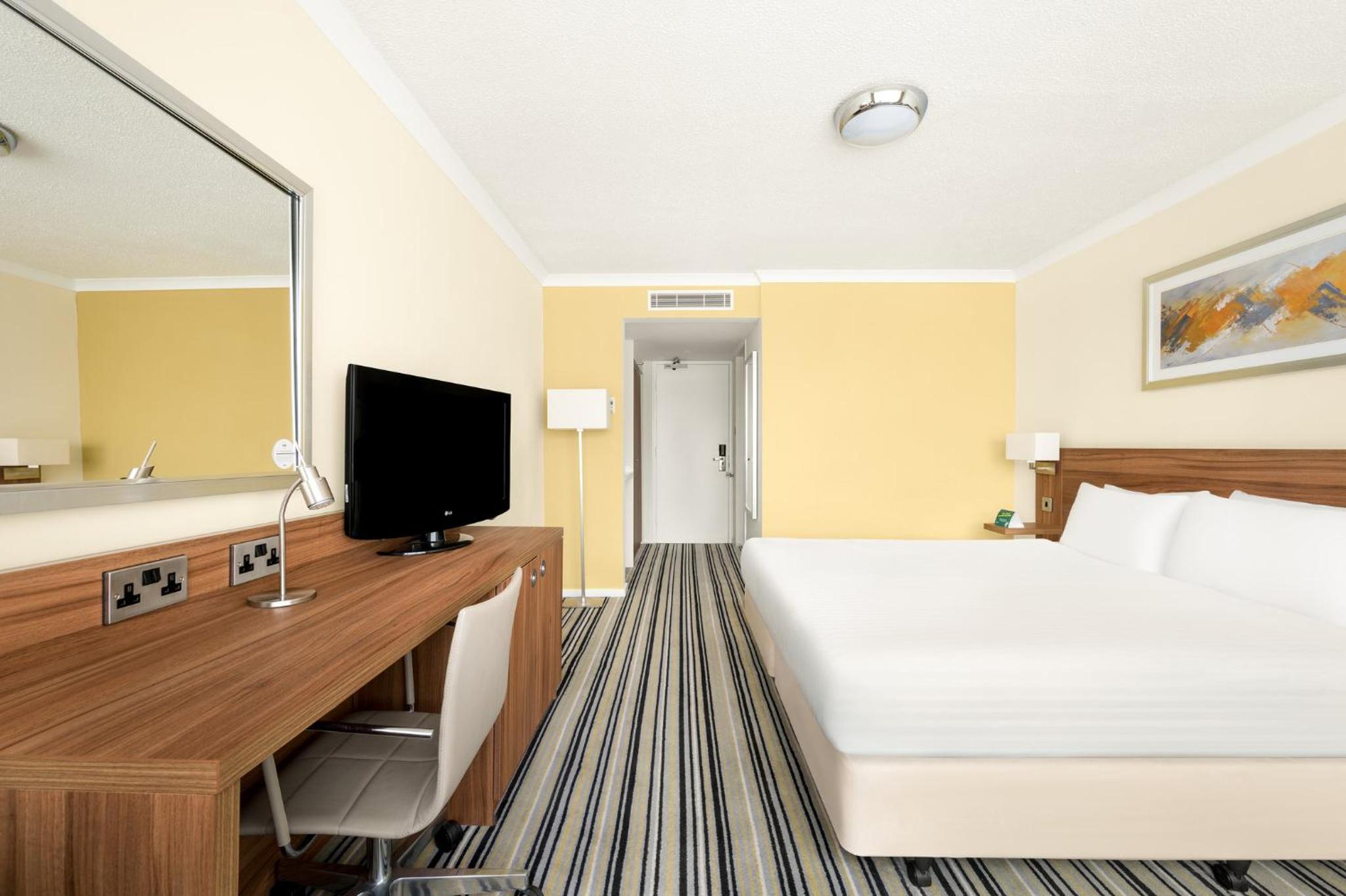 Double Room with Sofa Bed - Photo 4