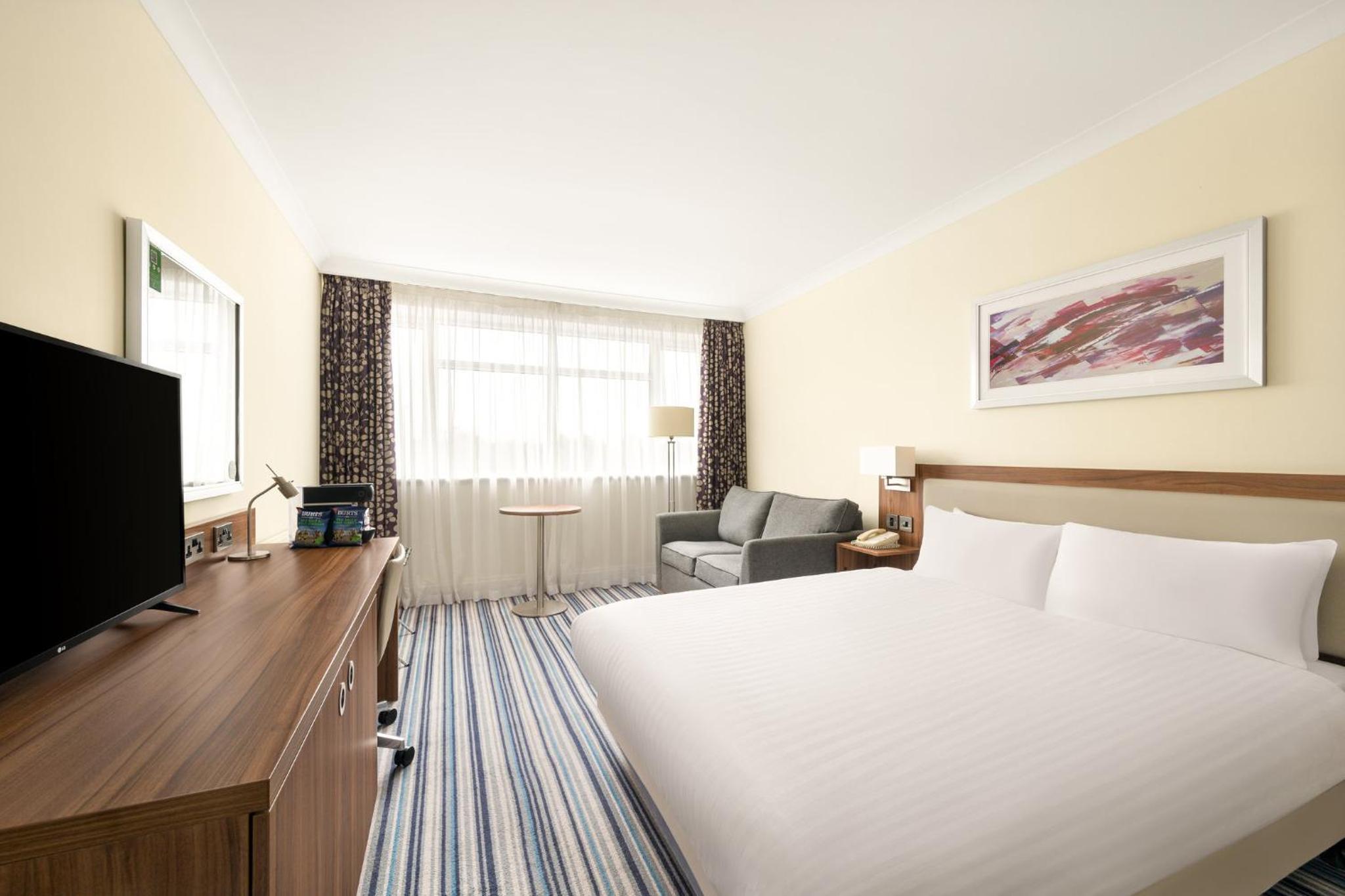 Premium Double Room with sofa bed - Photo 7