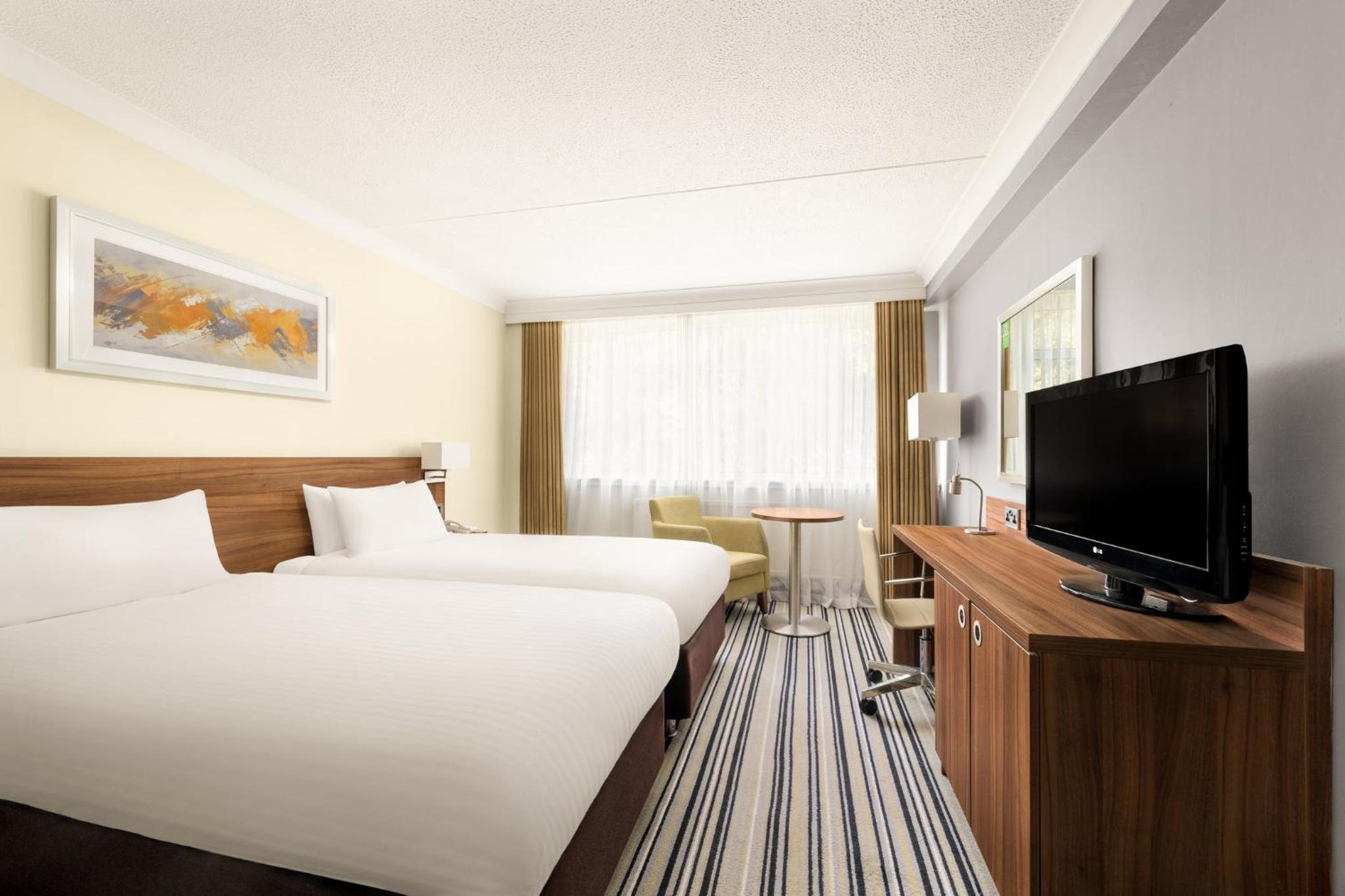 Standard Room with Two Single Beds - Photo 4