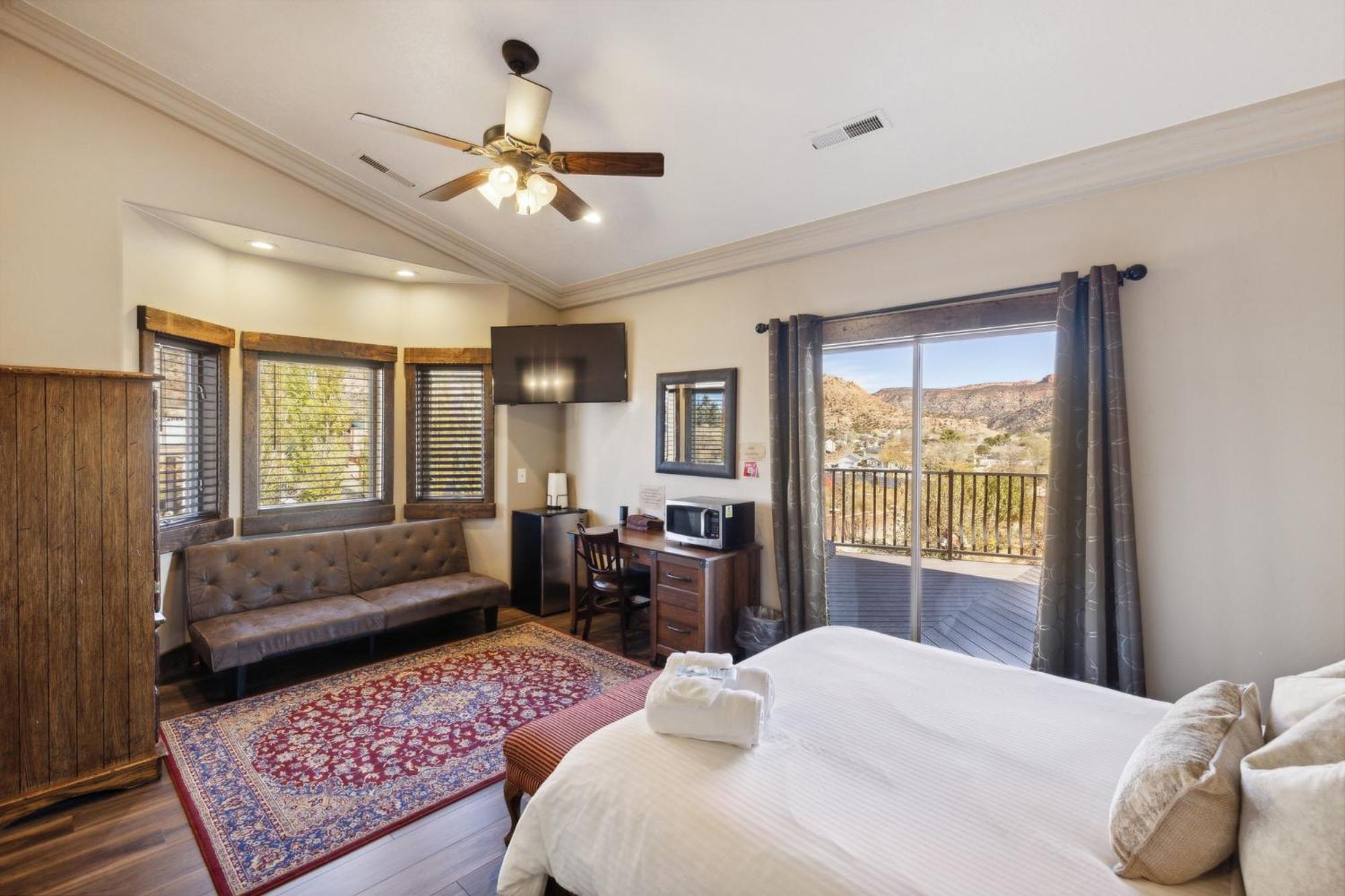 Suite with Spa Bath