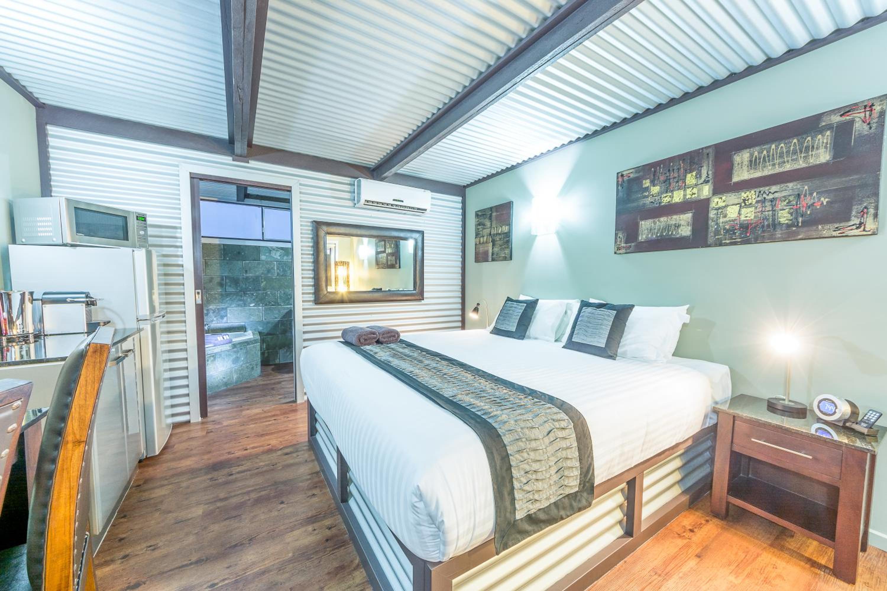 Executive King Room