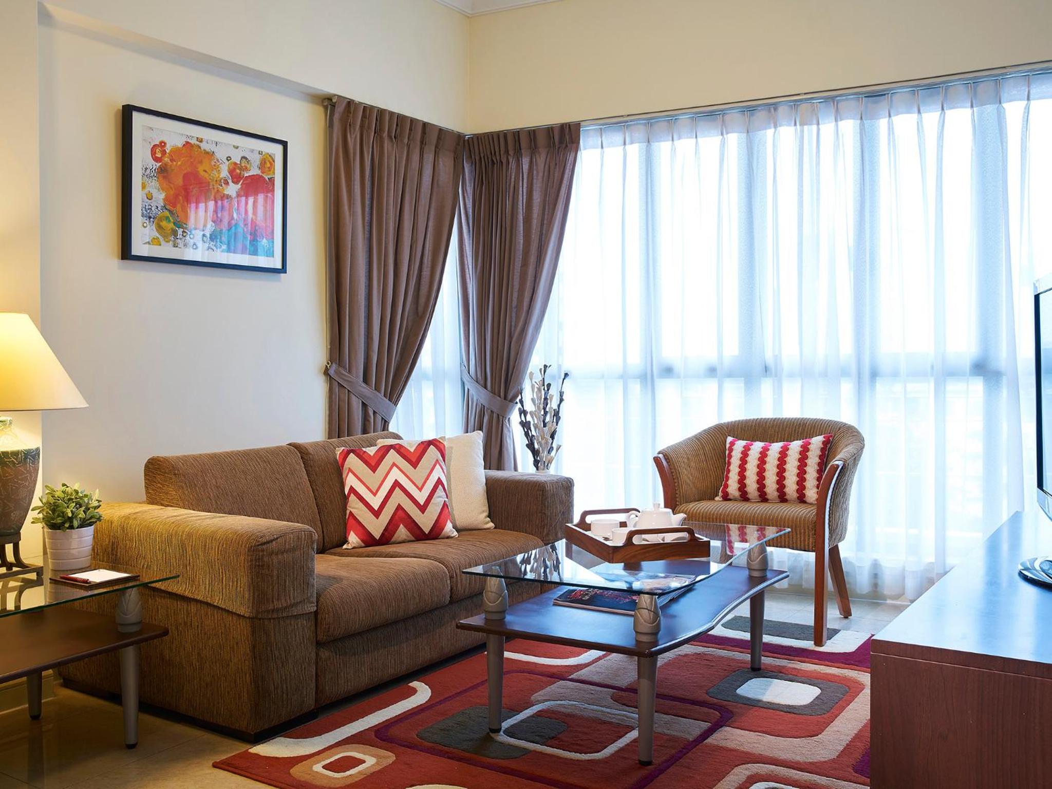 Two-Bedroom Apartment photo 2