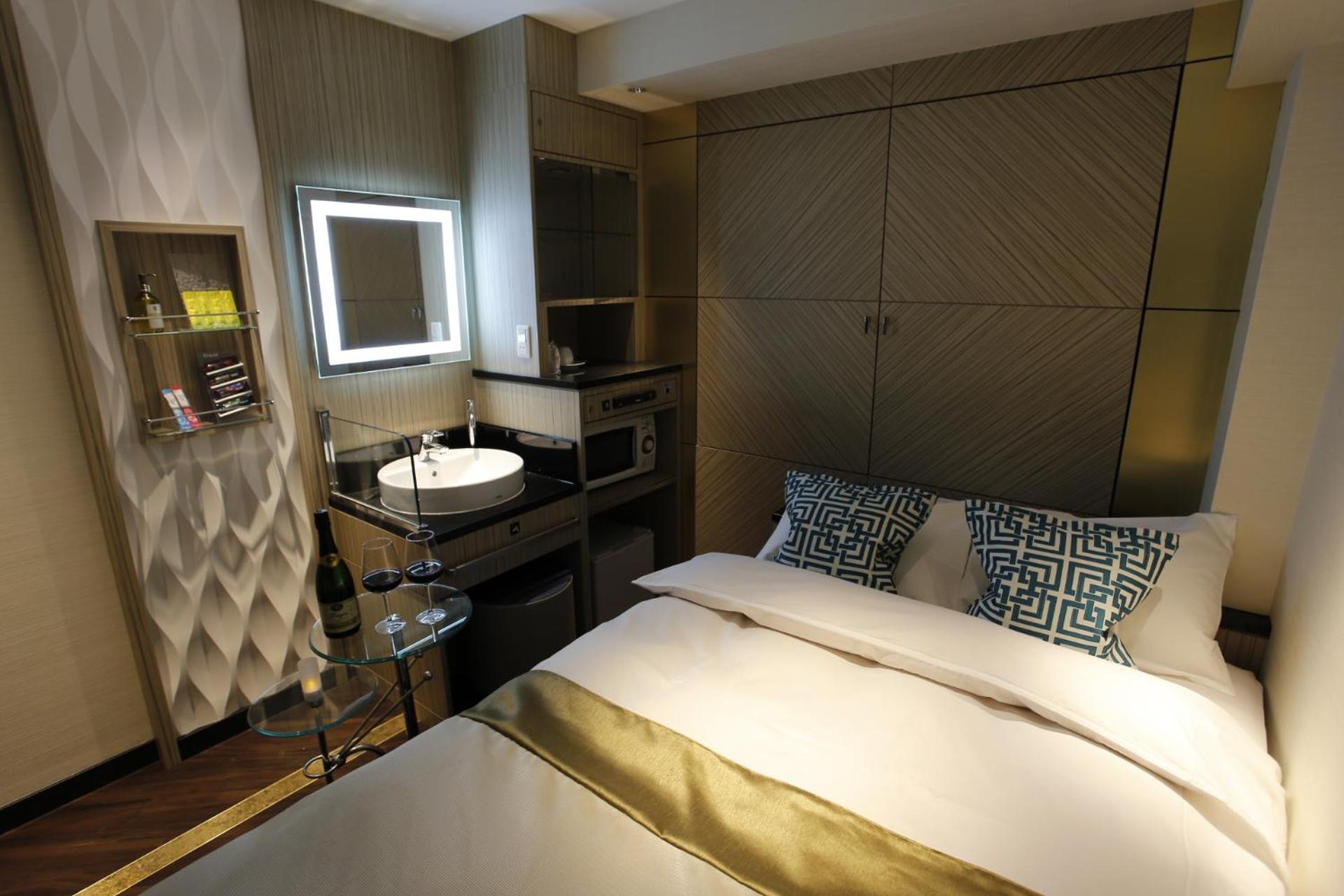 Economy Double Room photo 1