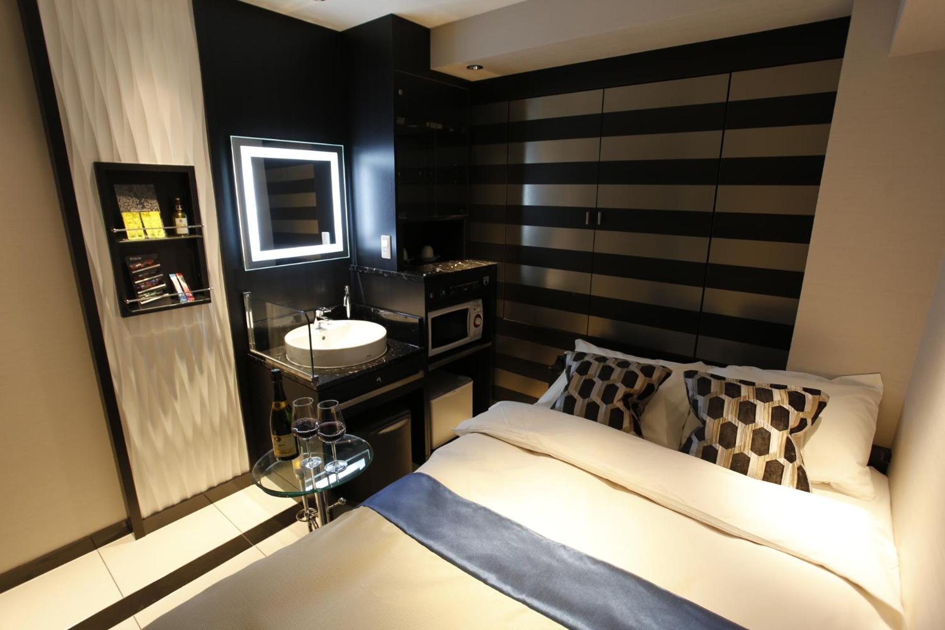 Small Double Room photo 2
