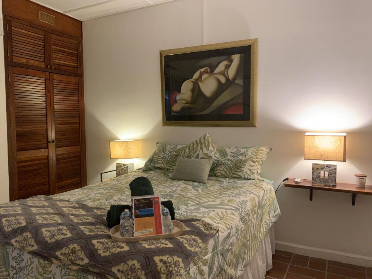Double Room with Private External Bathroom