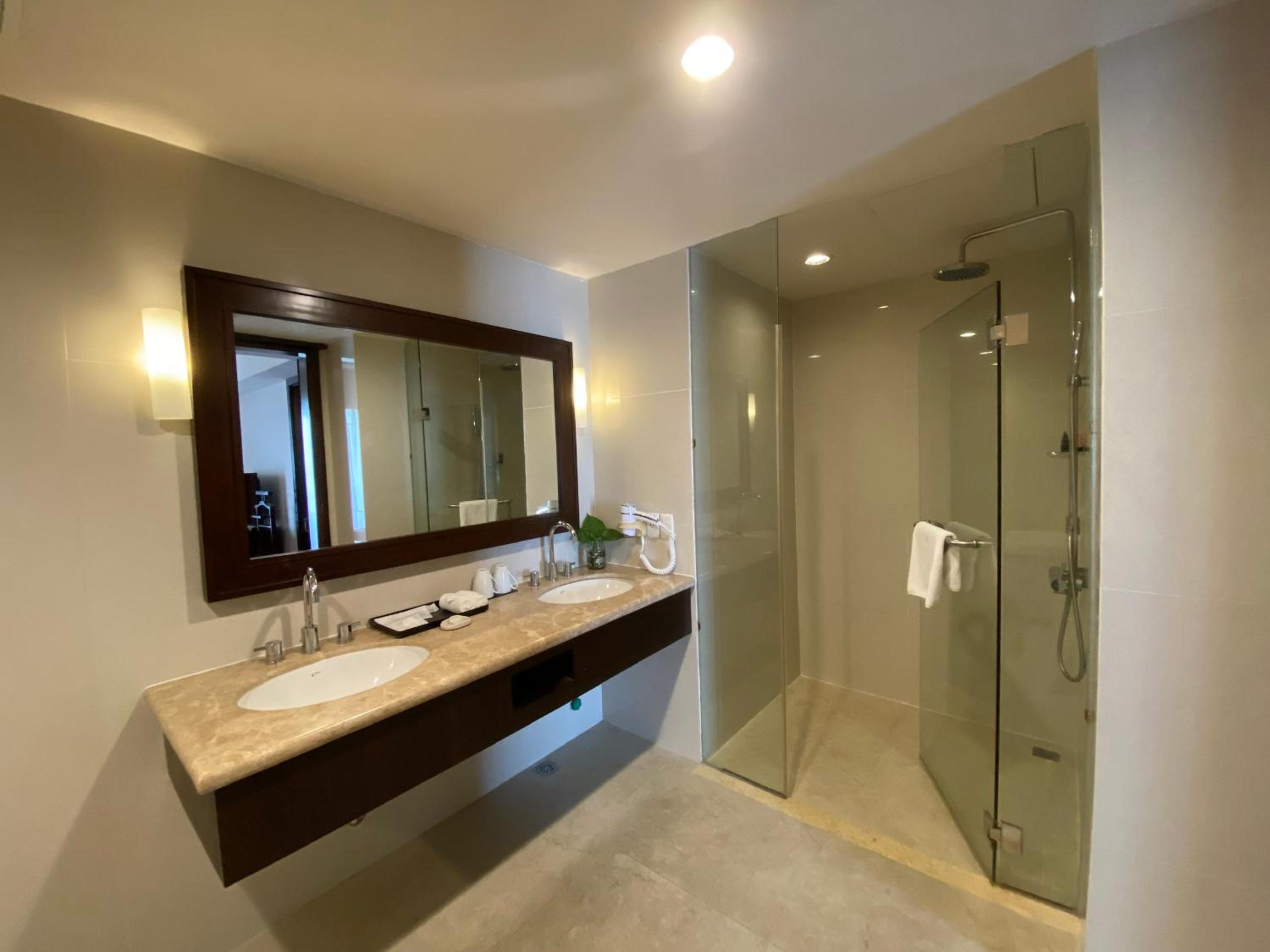 Presidential Suite photo 2