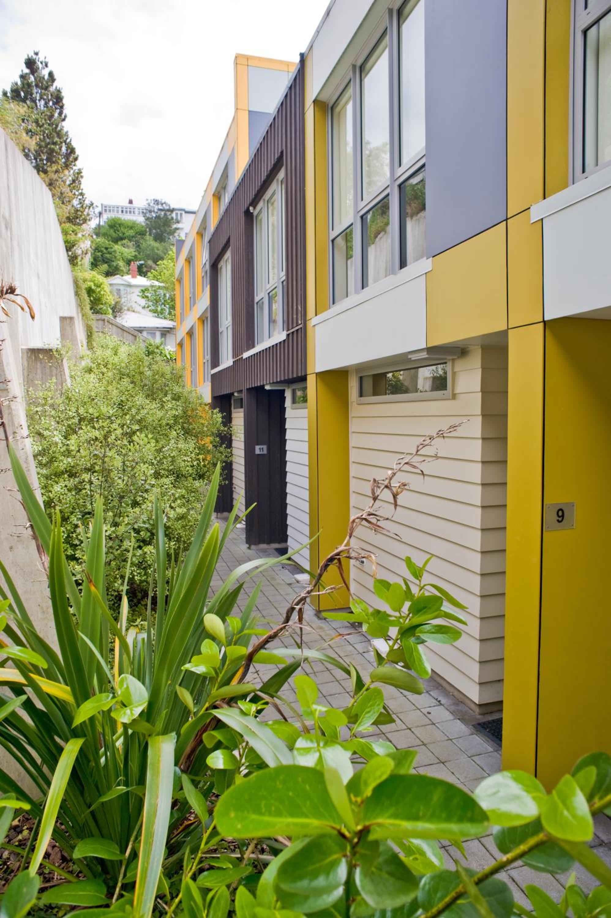 Two-Bedroom Townhouse - Photo 7