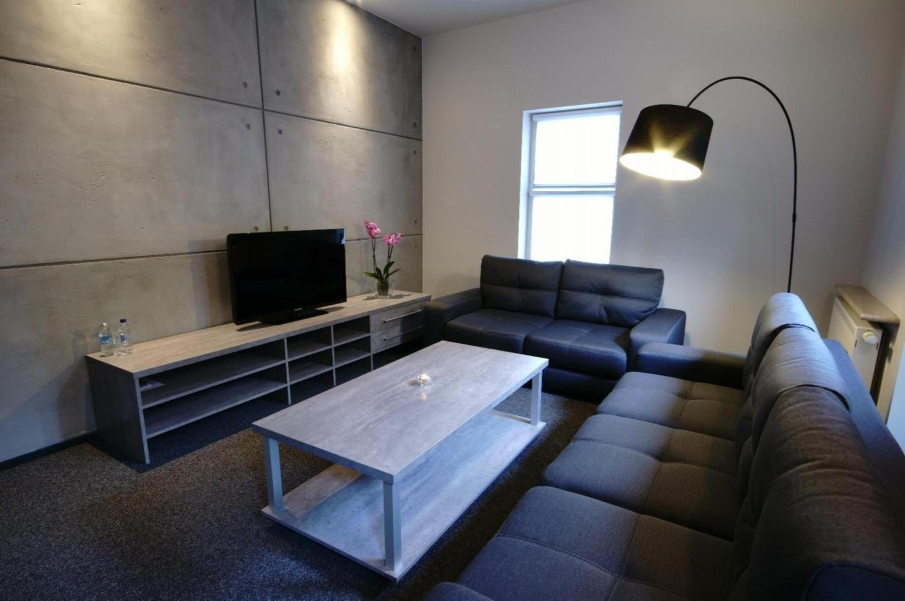 One-Bedroom Apartment (2 Adults)