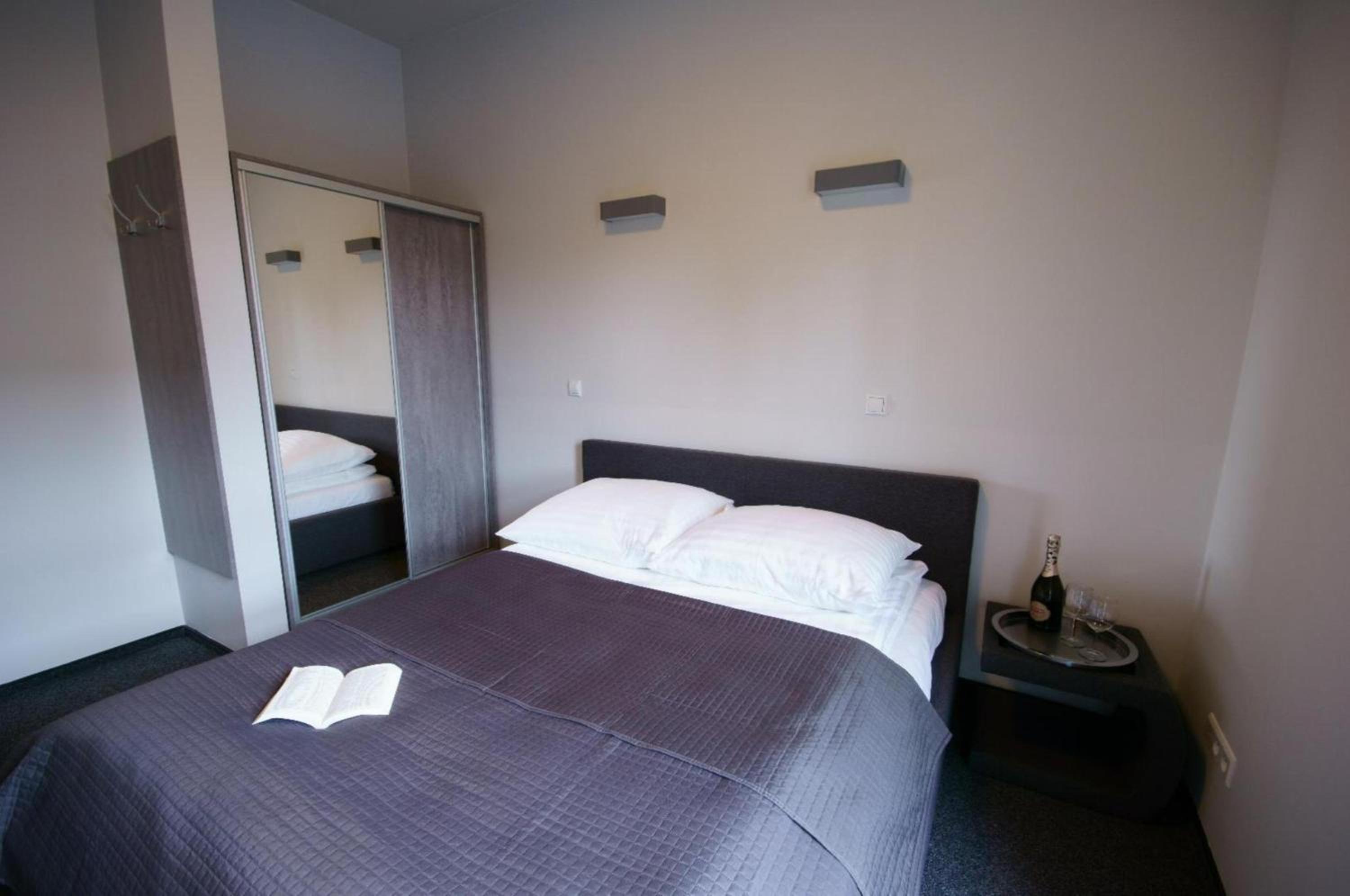One-Bedroom Apartment (2 Adults) photo 3