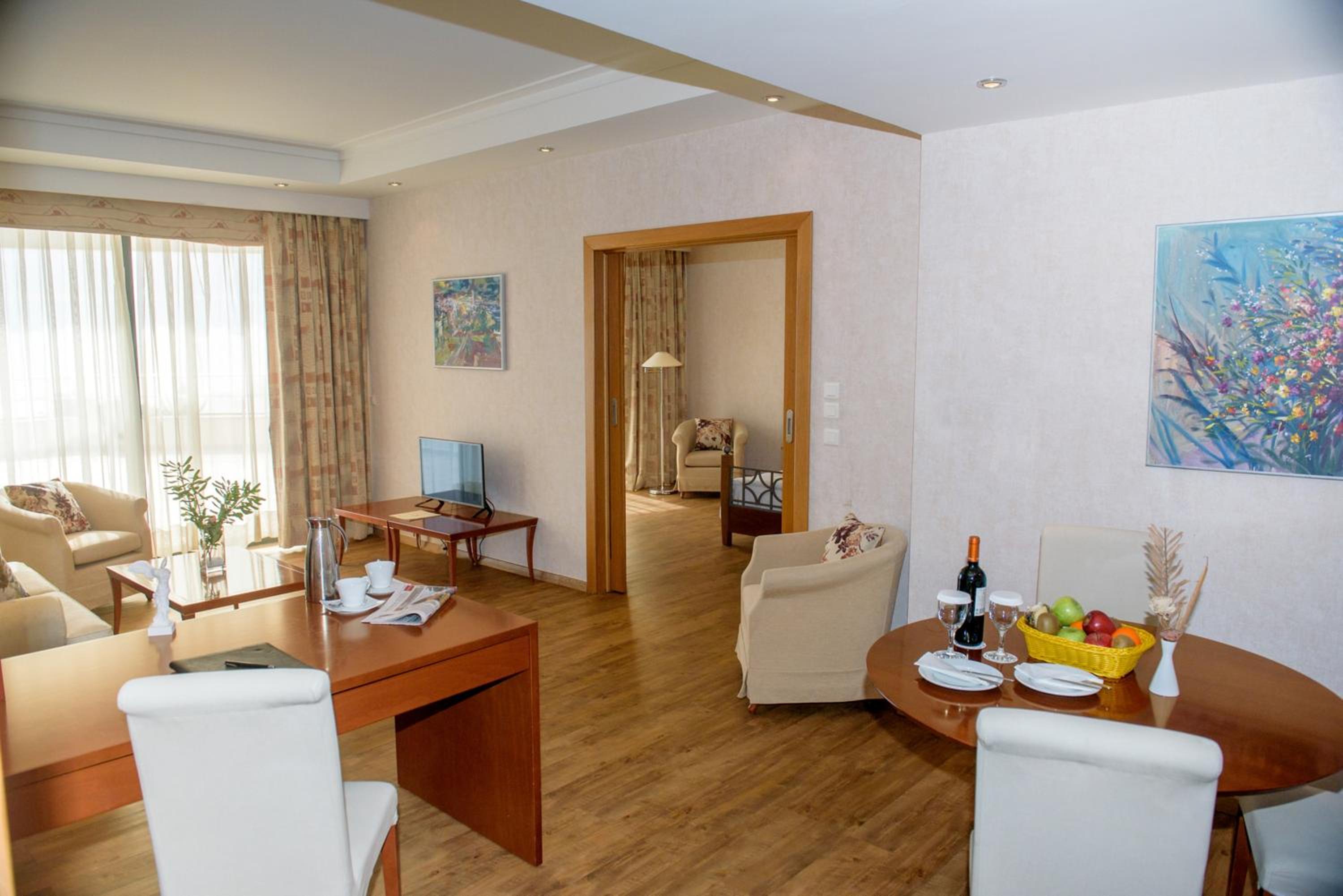 King Suite with Sea View