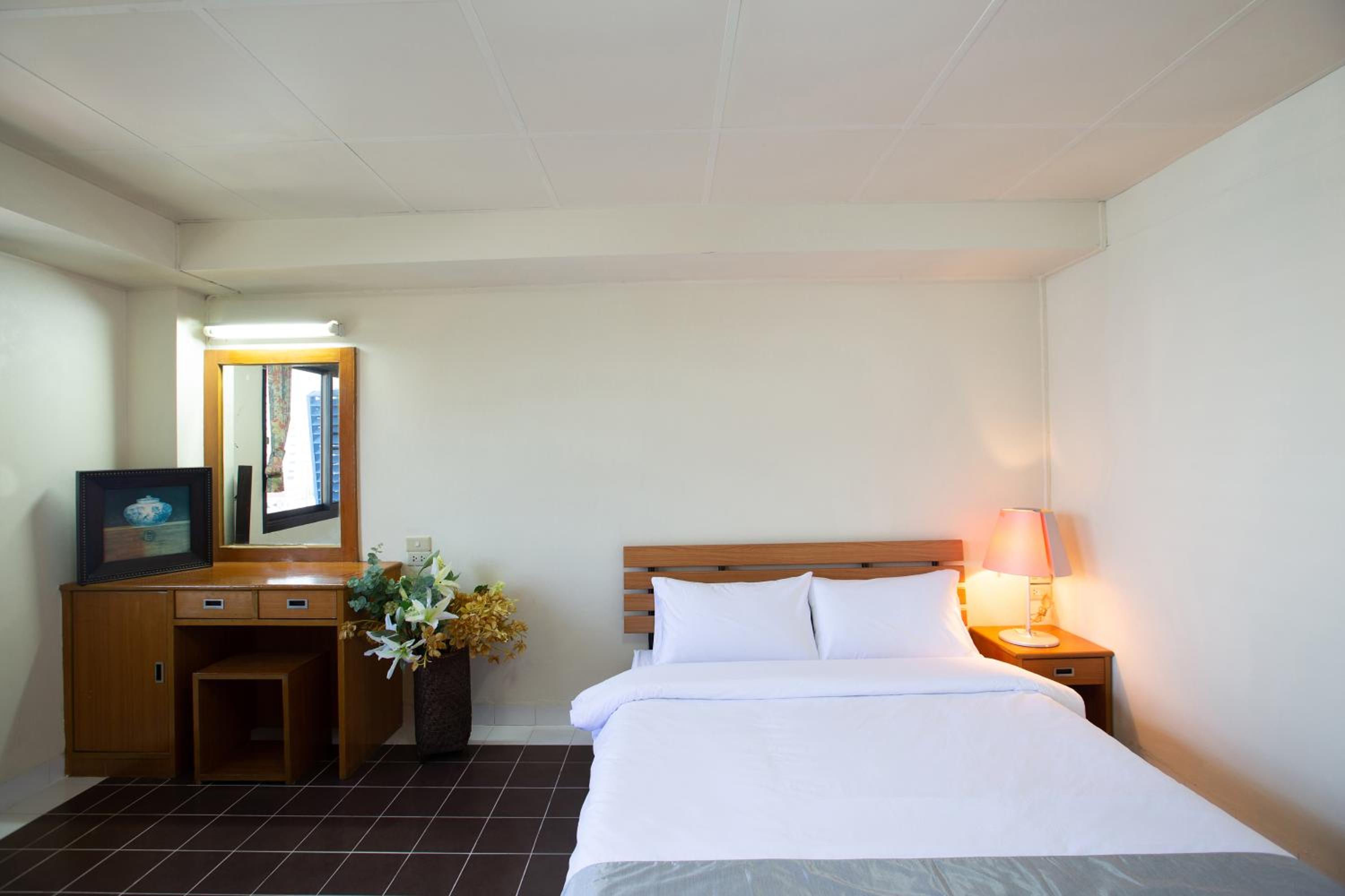Deluxe Room - Photo 4