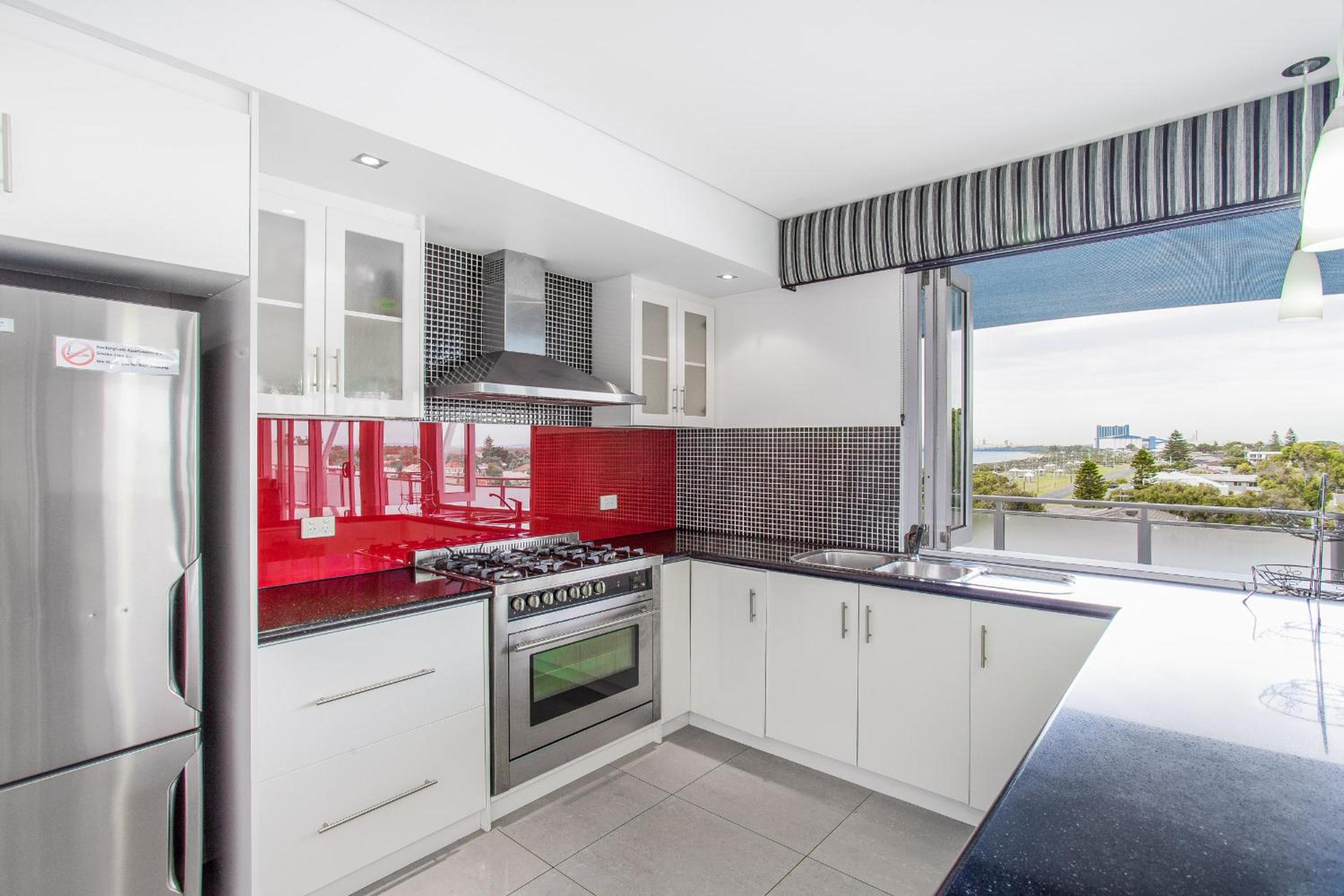 Three-Bedroom Executive Apartment with Ocean View - Ocean 2