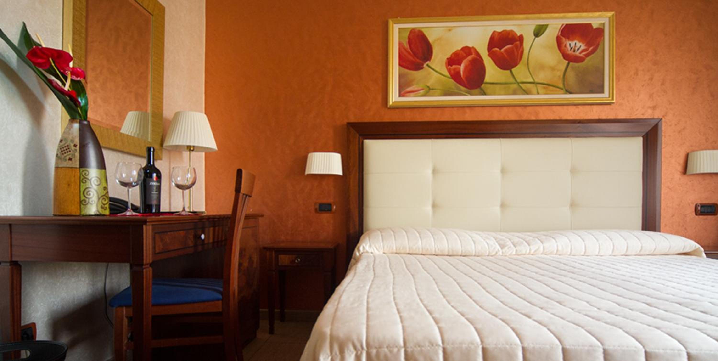 Superior Double or Twin Room - Photo 3