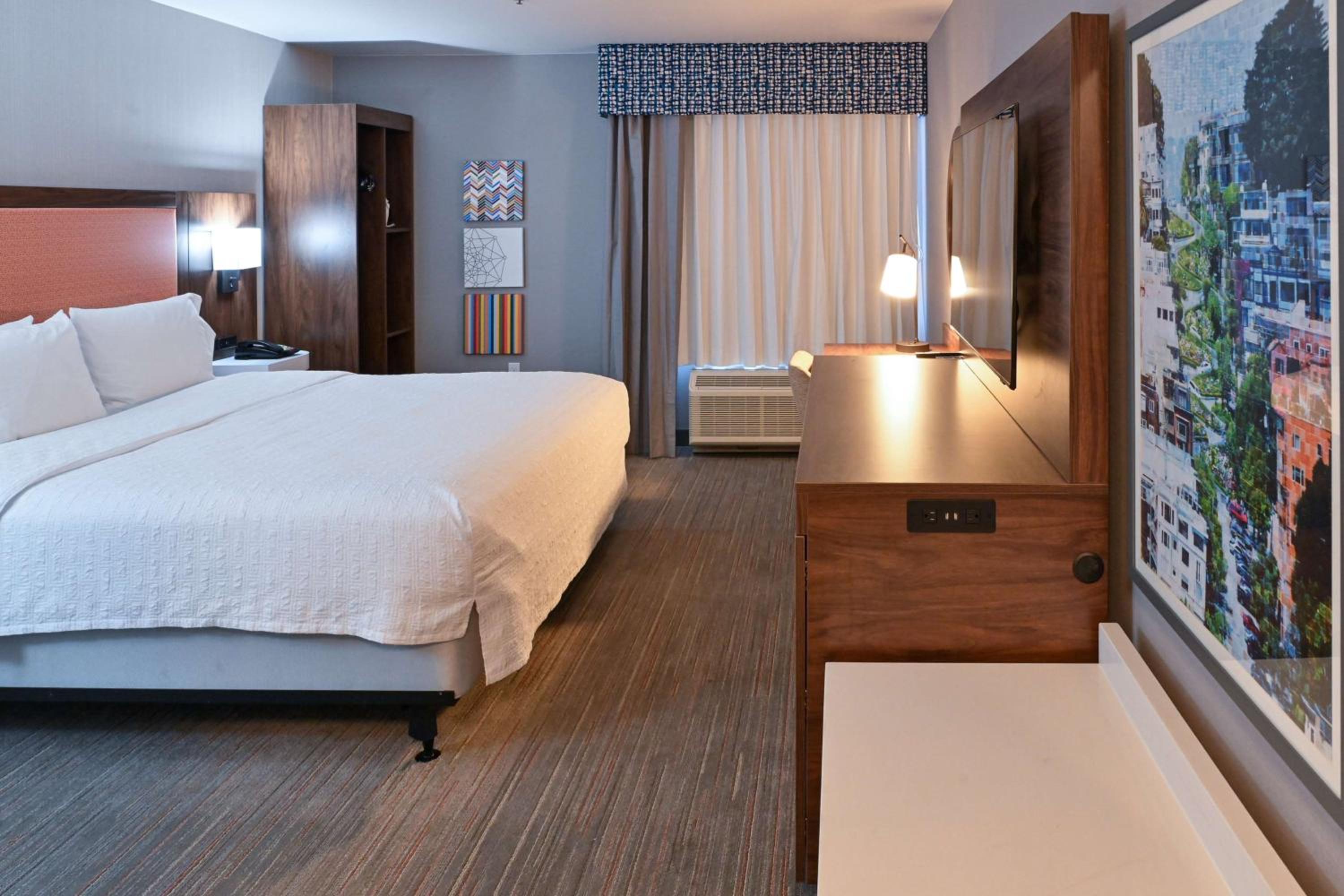 King Room - Mobility Access/Non-Smoking