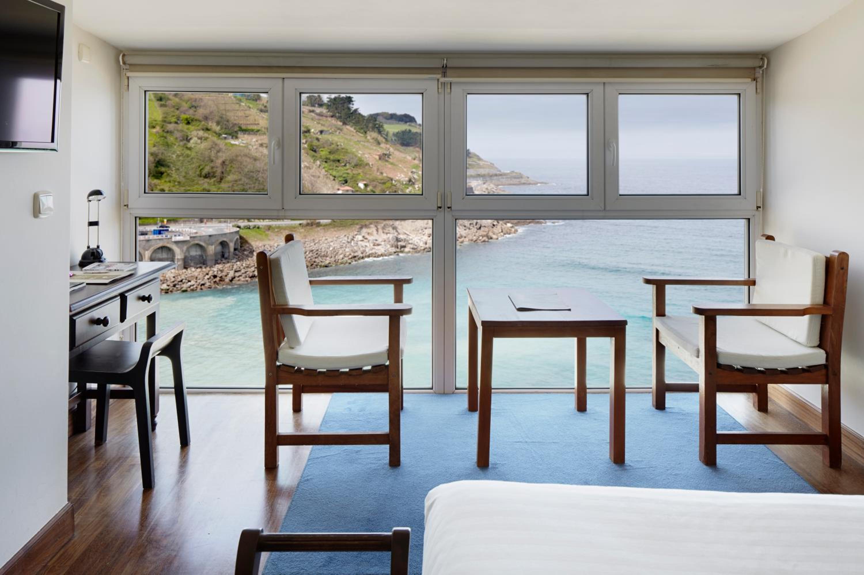 Double Room with Sea View photo 3