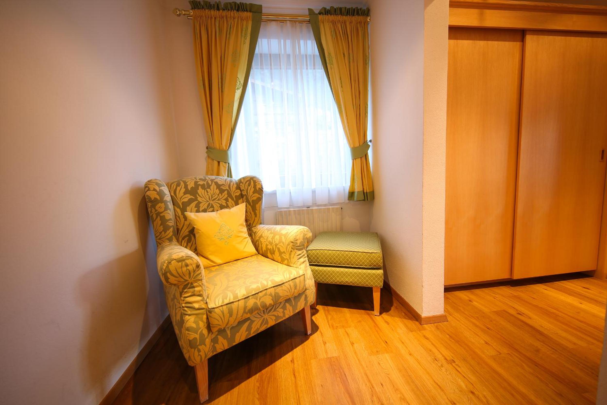 Superior Triple Room with Balcony & Valley View photo 2