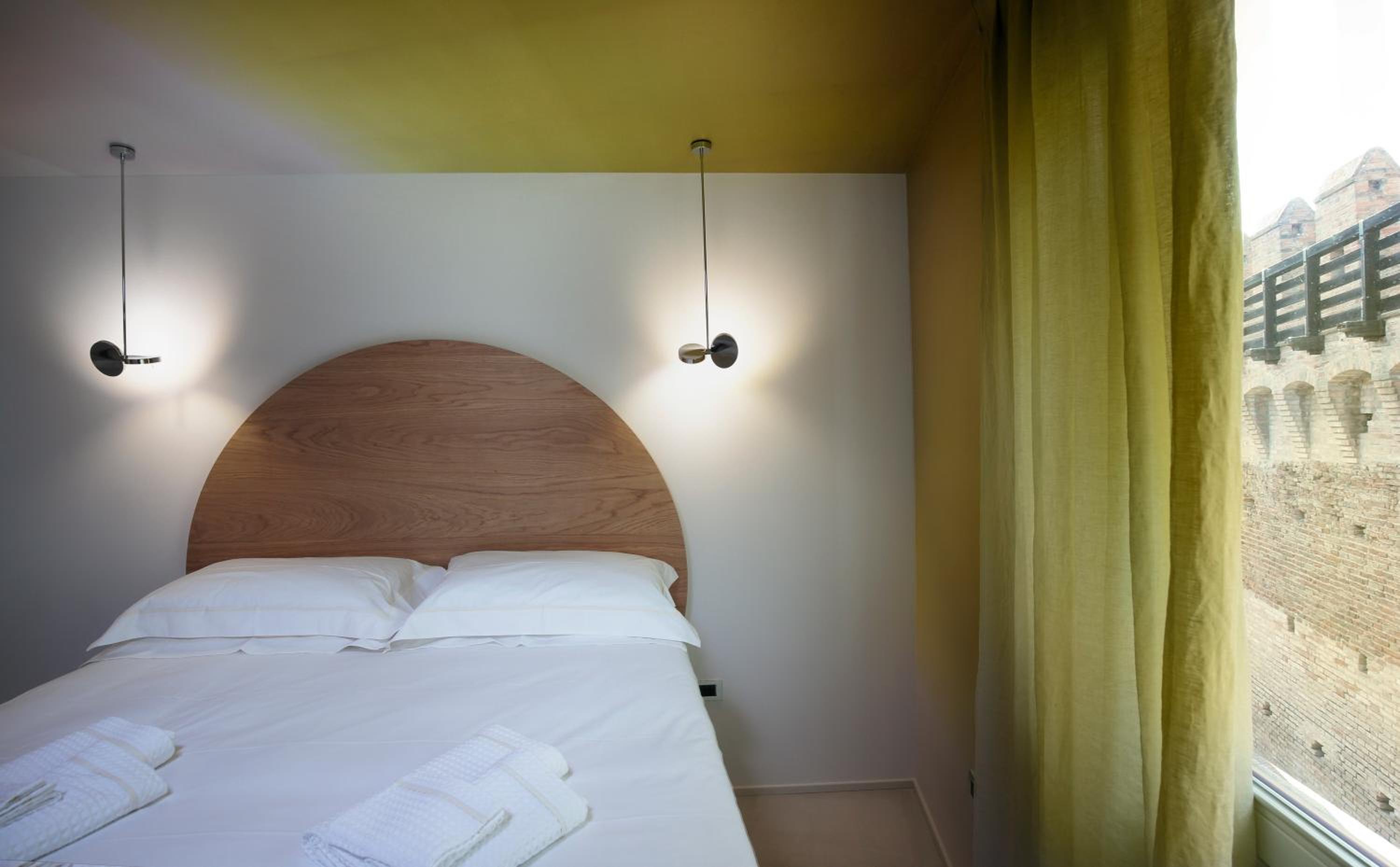 Double Room - Photo 3