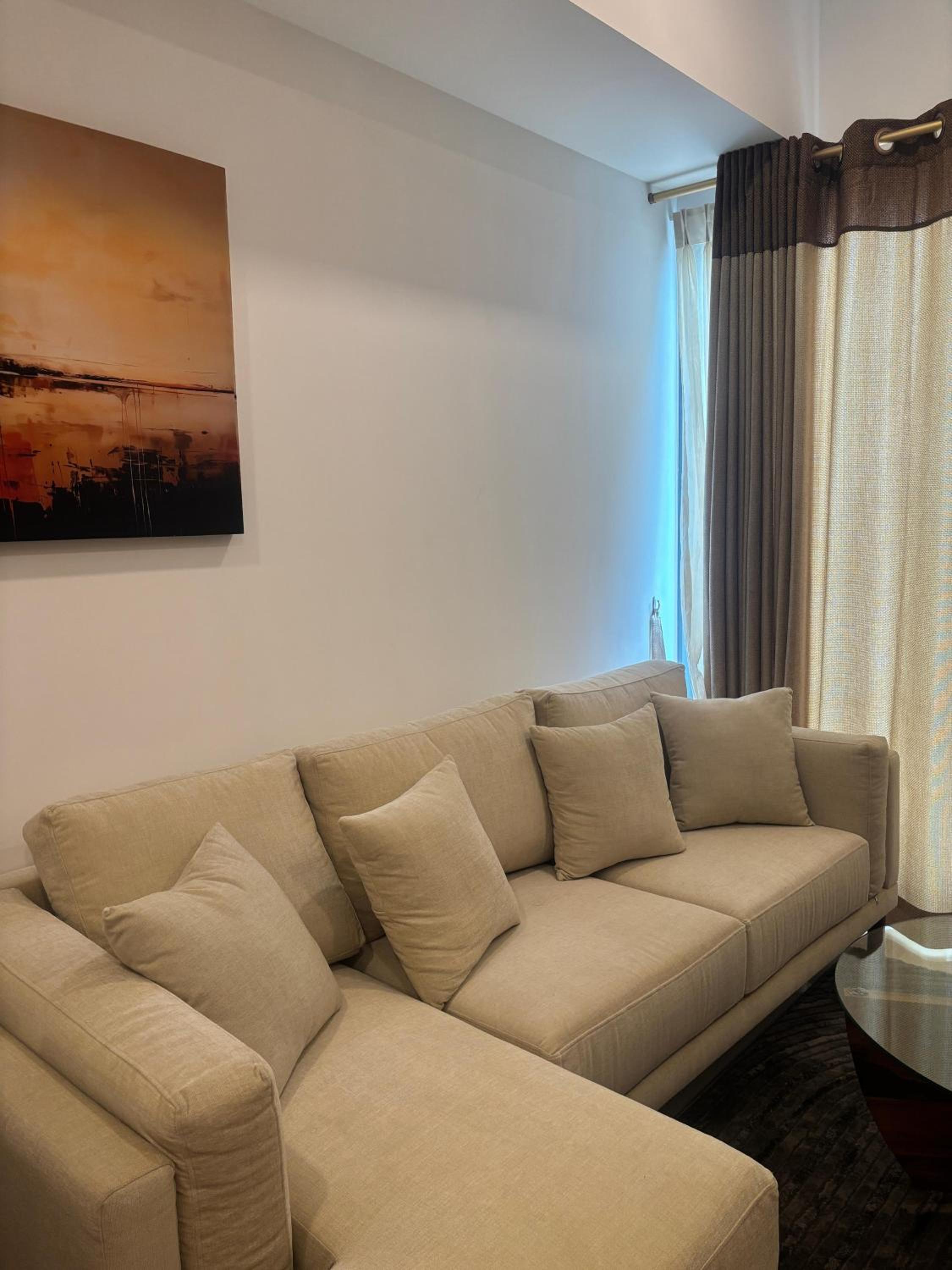One-Bedroom Apartment photo 3