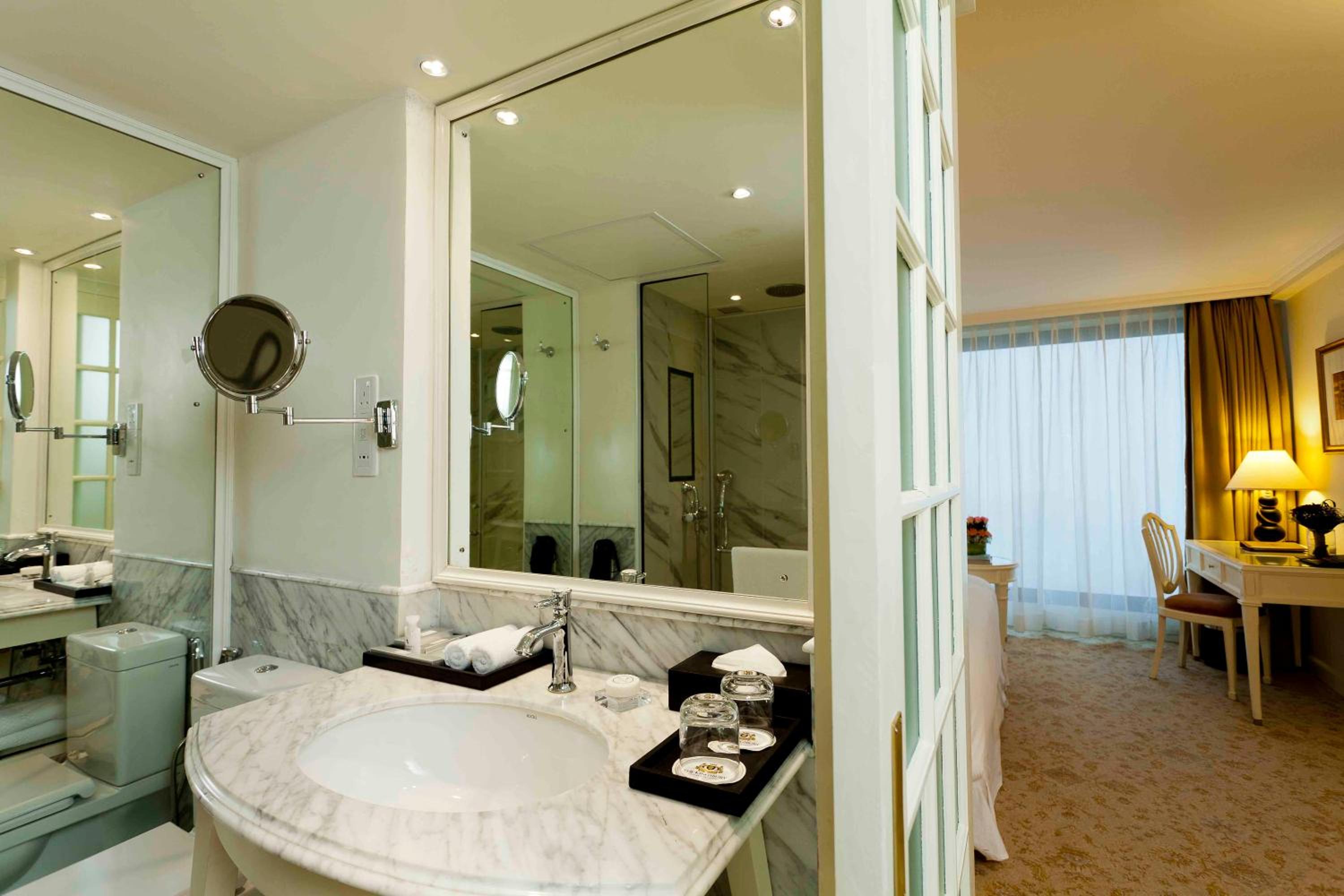 Superior Room - Photo 13