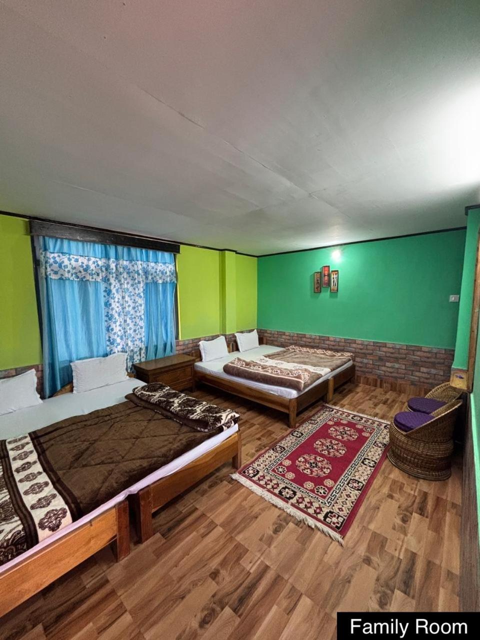 Family Room photo 2