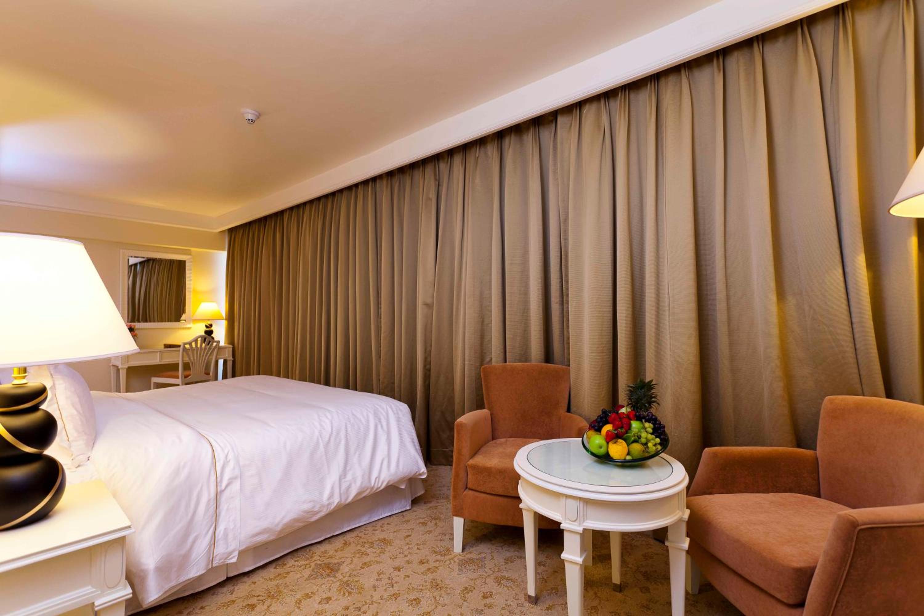 Premium Room - Photo 5