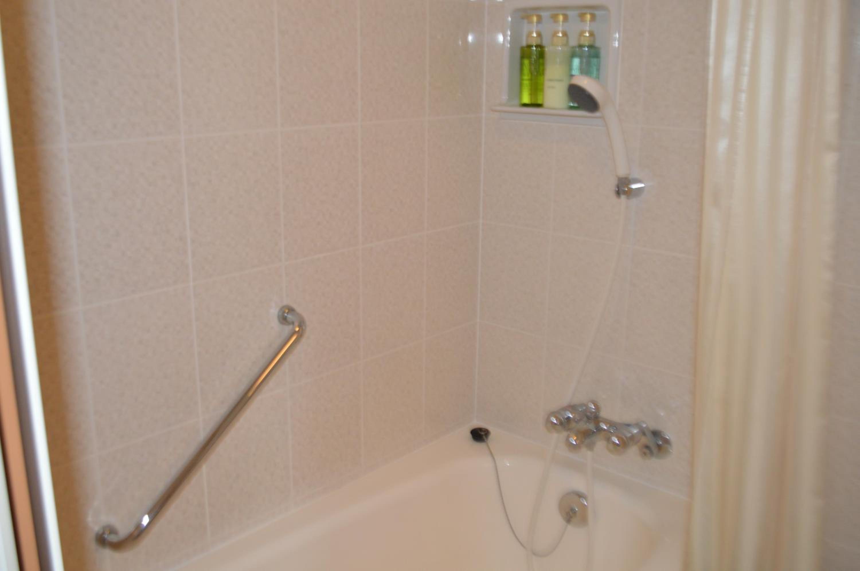 Twin Room - Photo 4