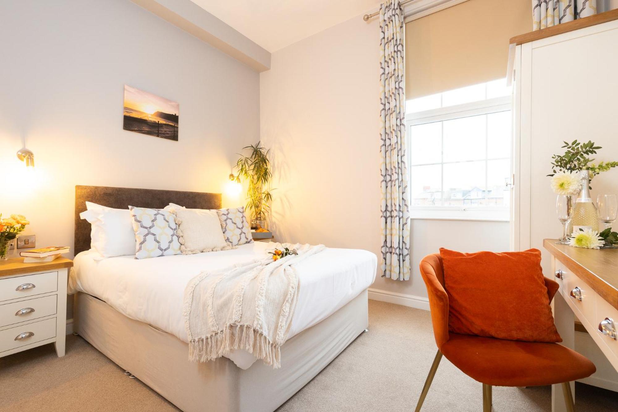 Classic Room with One Double and One Single Bunk Bed and Walk-In Shower - Non-Smoking